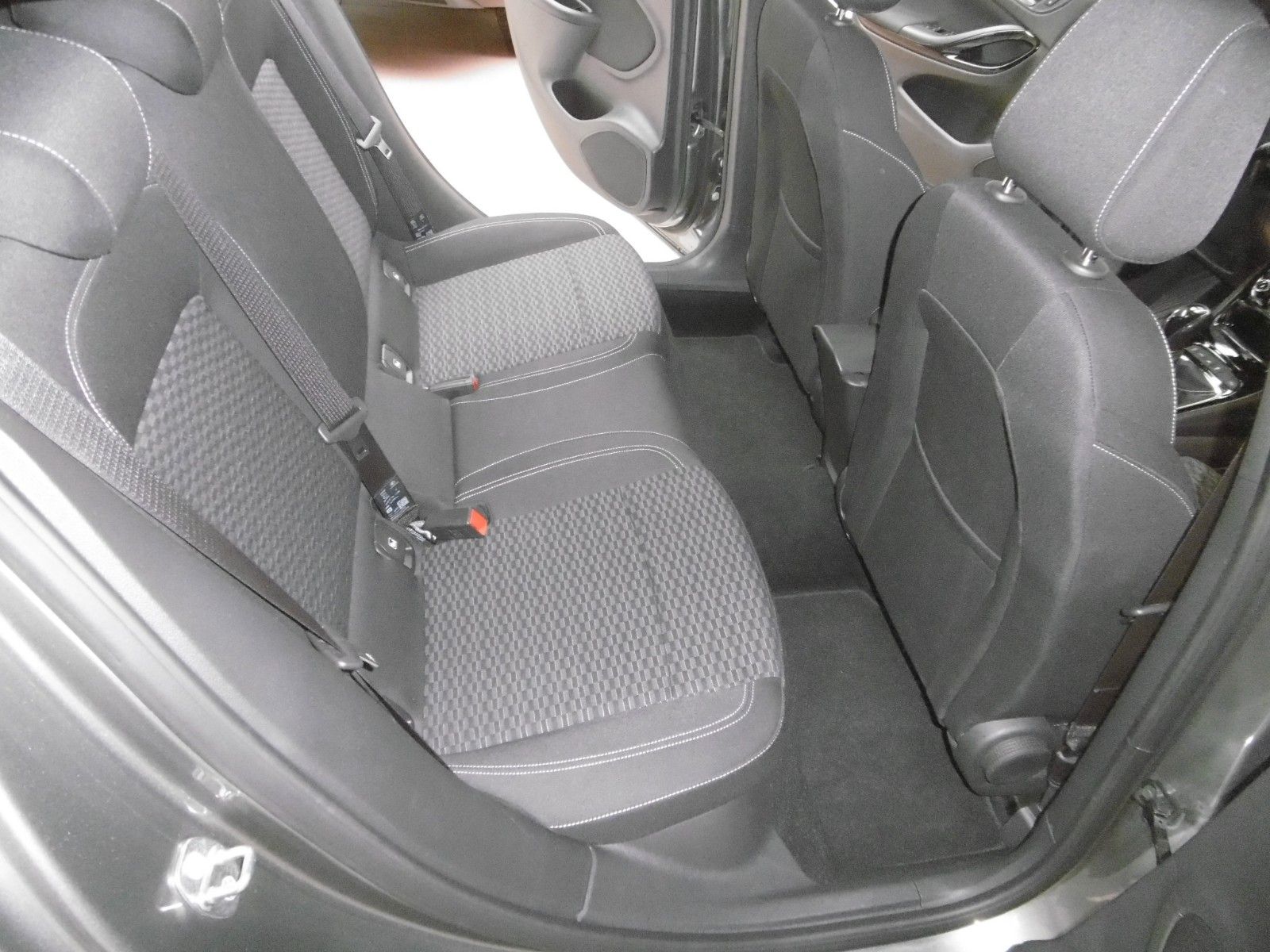 Fahrzeugabbildung Opel Astra K  1.0 Turbo ecoFlex Dynamic 5trg. Navi*LM