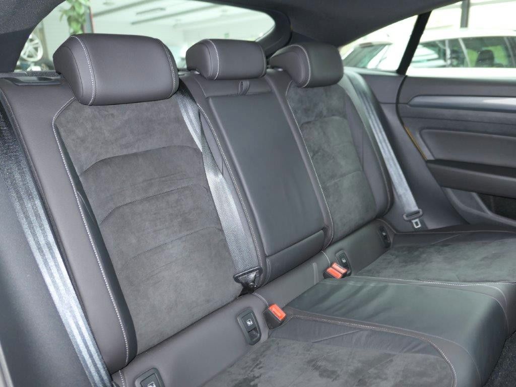 Fahrzeugabbildung Volkswagen Arteon R-Line 2.0 TSI DSG NAVI