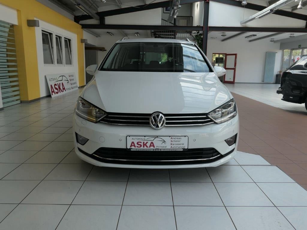 Fahrzeugabbildung Volkswagen Golf Sportsvan TSI Highline Navi LM Sportp Xenon