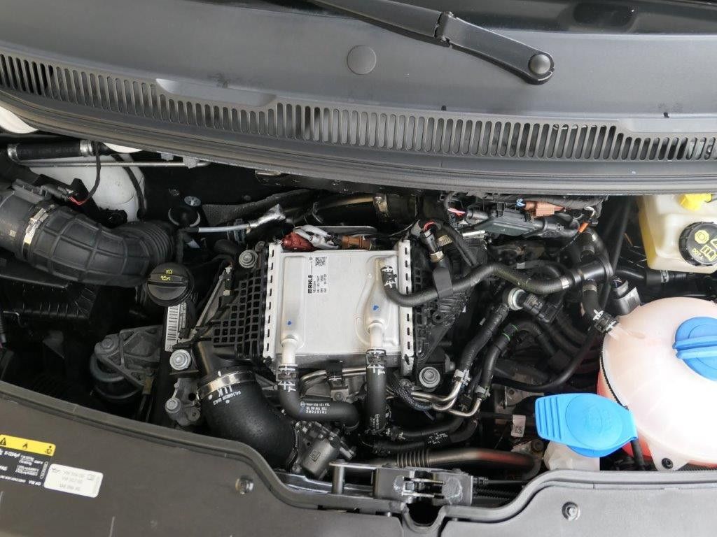 Fahrzeugabbildung Volkswagen T6.1 Transporter Kasten   Flügeltüren NAVI