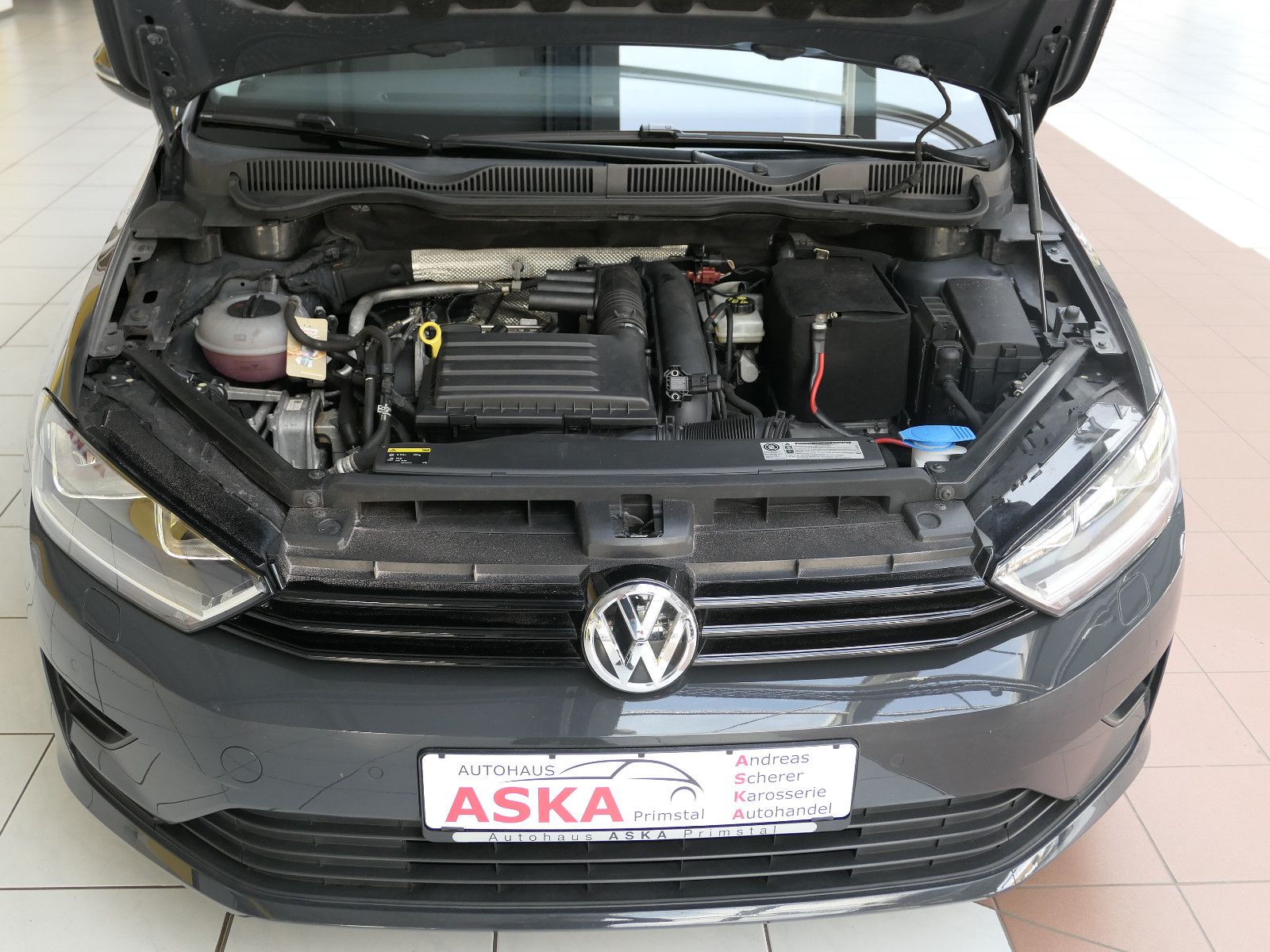 Fahrzeugabbildung Volkswagen Golf Sportsvan 1.2 TSI BMT