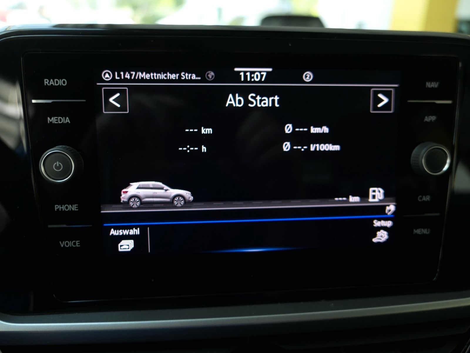 Fahrzeugabbildung Volkswagen T-Roc 1.5 TSI DSG*Navi*LM*AHK*