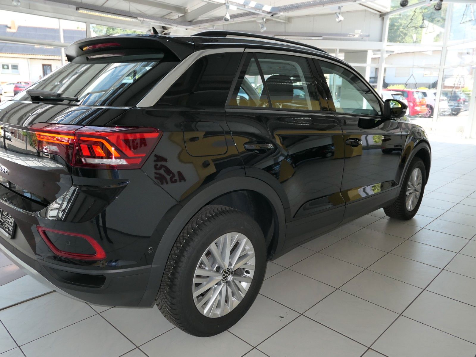 Fahrzeugabbildung Volkswagen T-Roc 1.5 TSI DSG*Navi*LM*AHK*