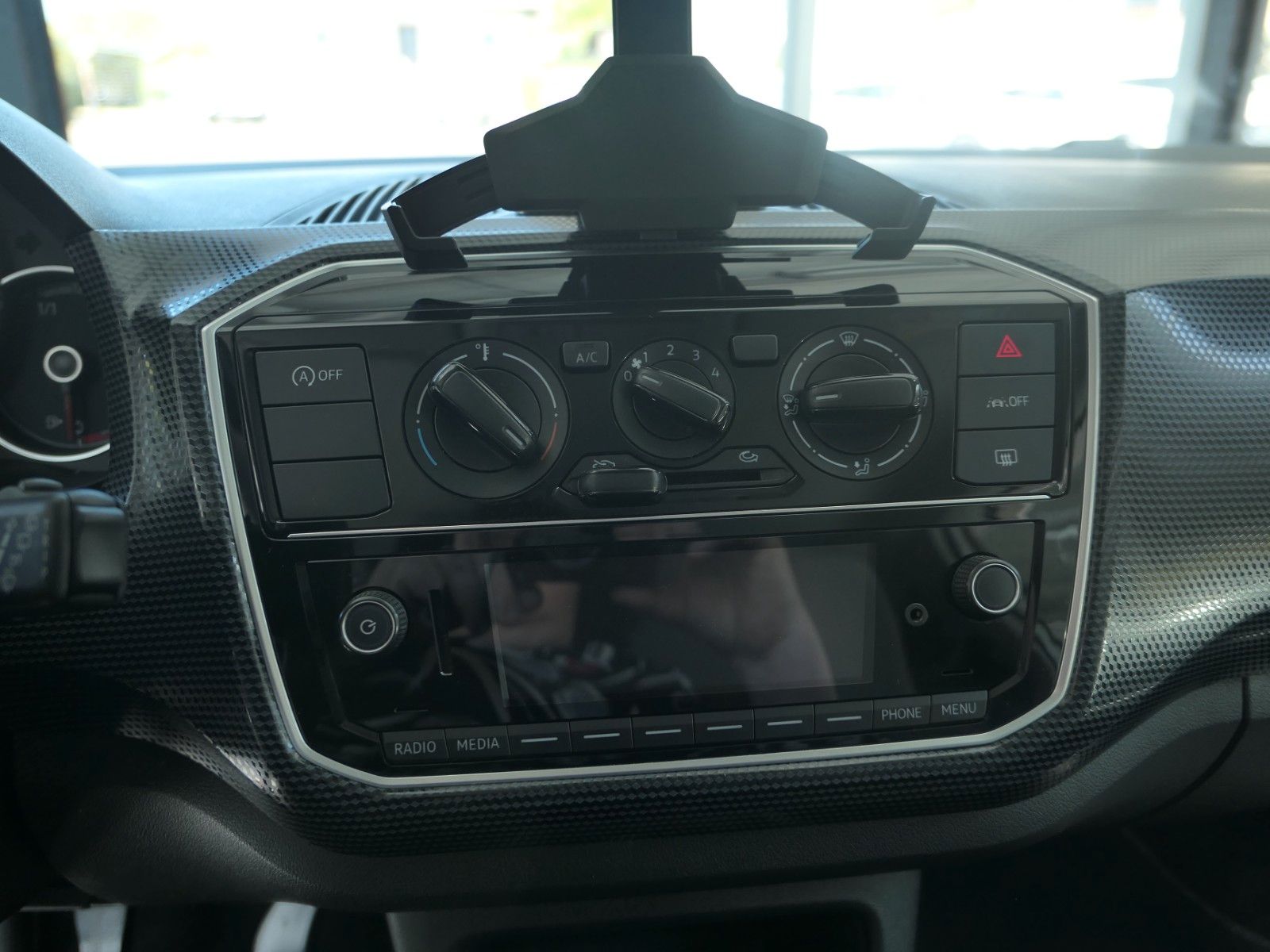 Fahrzeugabbildung Volkswagen up! Move  1.Hand*Klima*el. FH* Rückfahrkamera