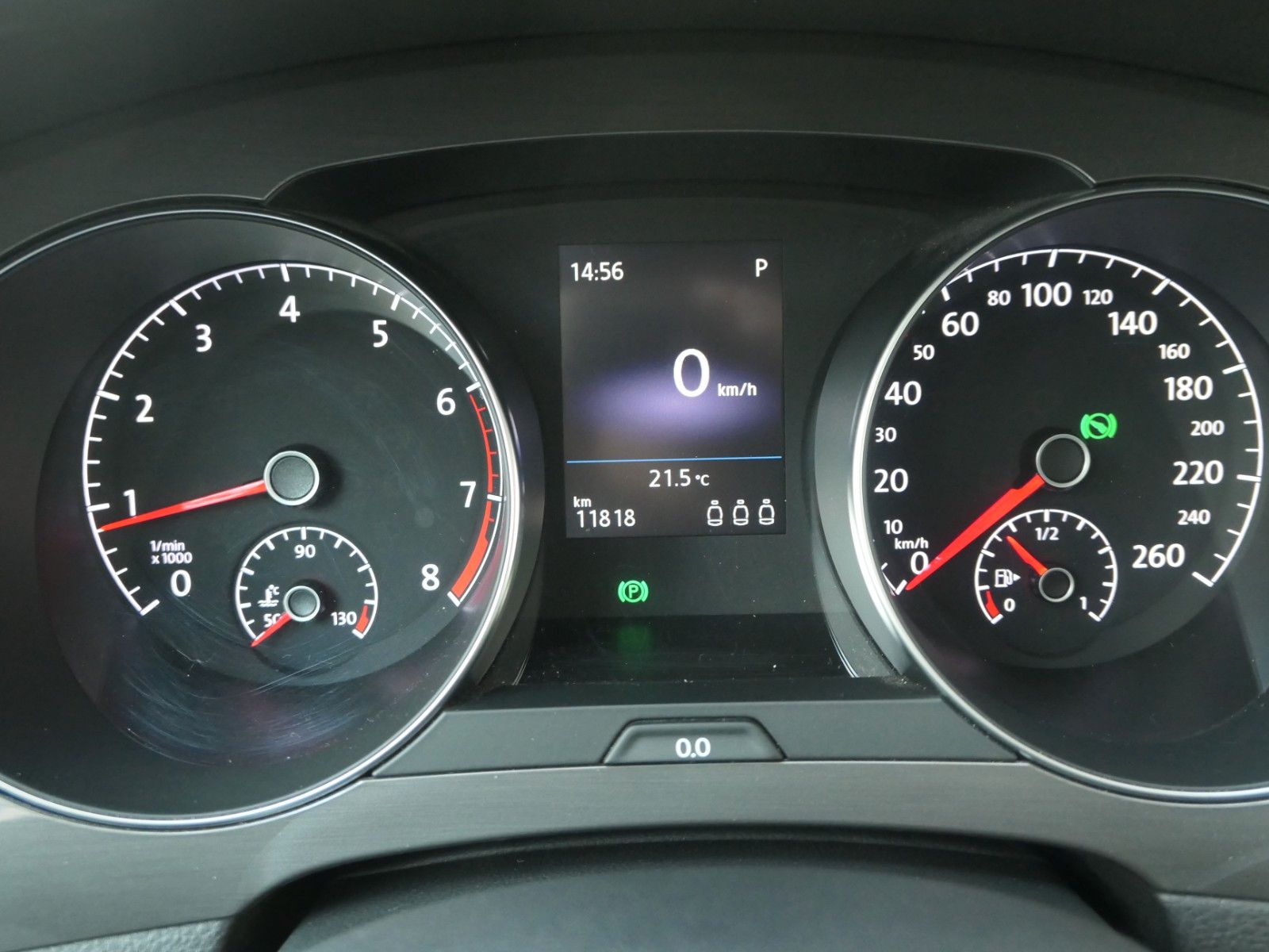 Fahrzeugabbildung Volkswagen Golf Sportsvan VII DSG SHZ LM  1.Hand TOP
