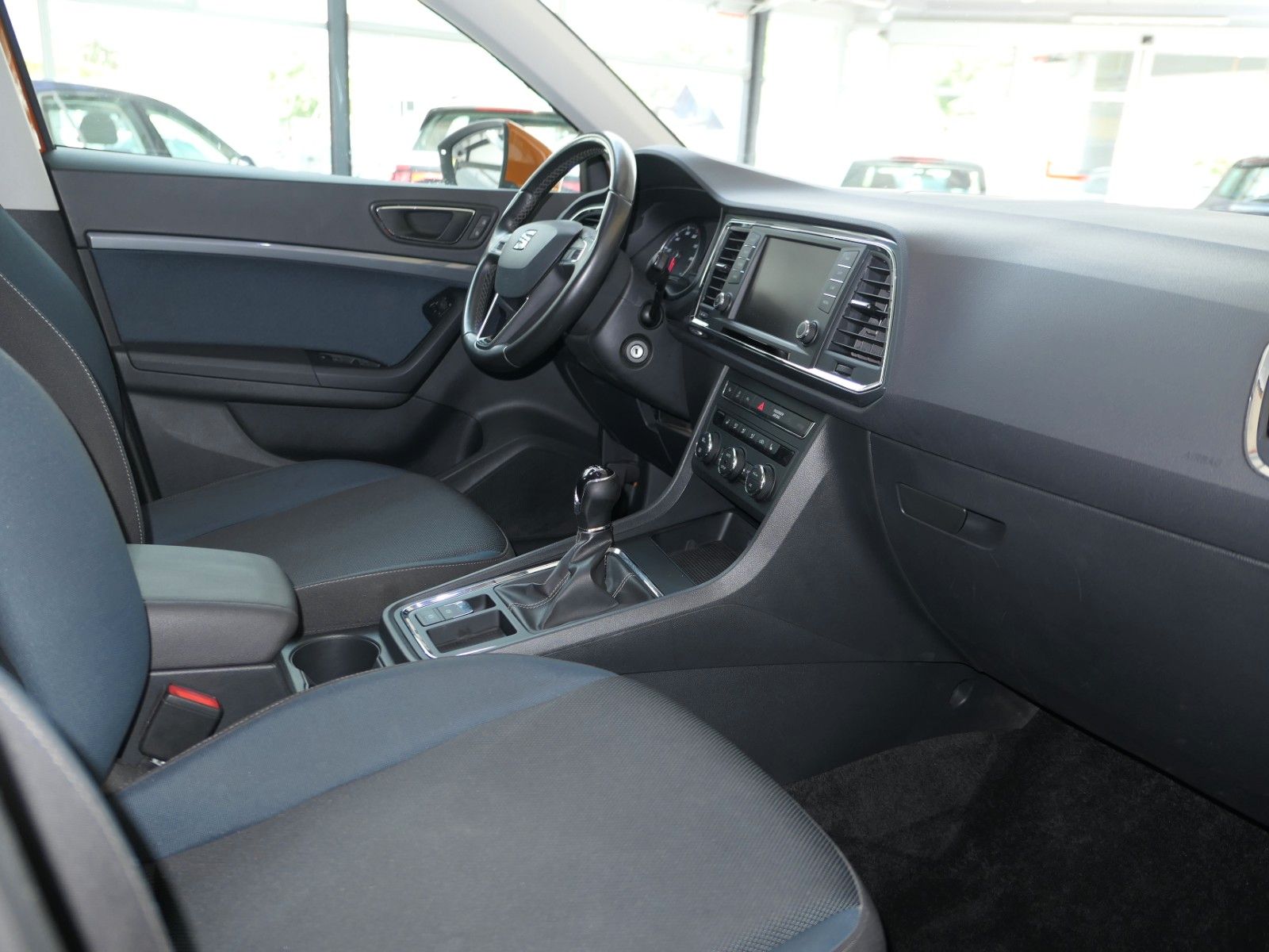 Fahrzeugabbildung SEAT Ateca Style *NAVI*LM*Parkassist*