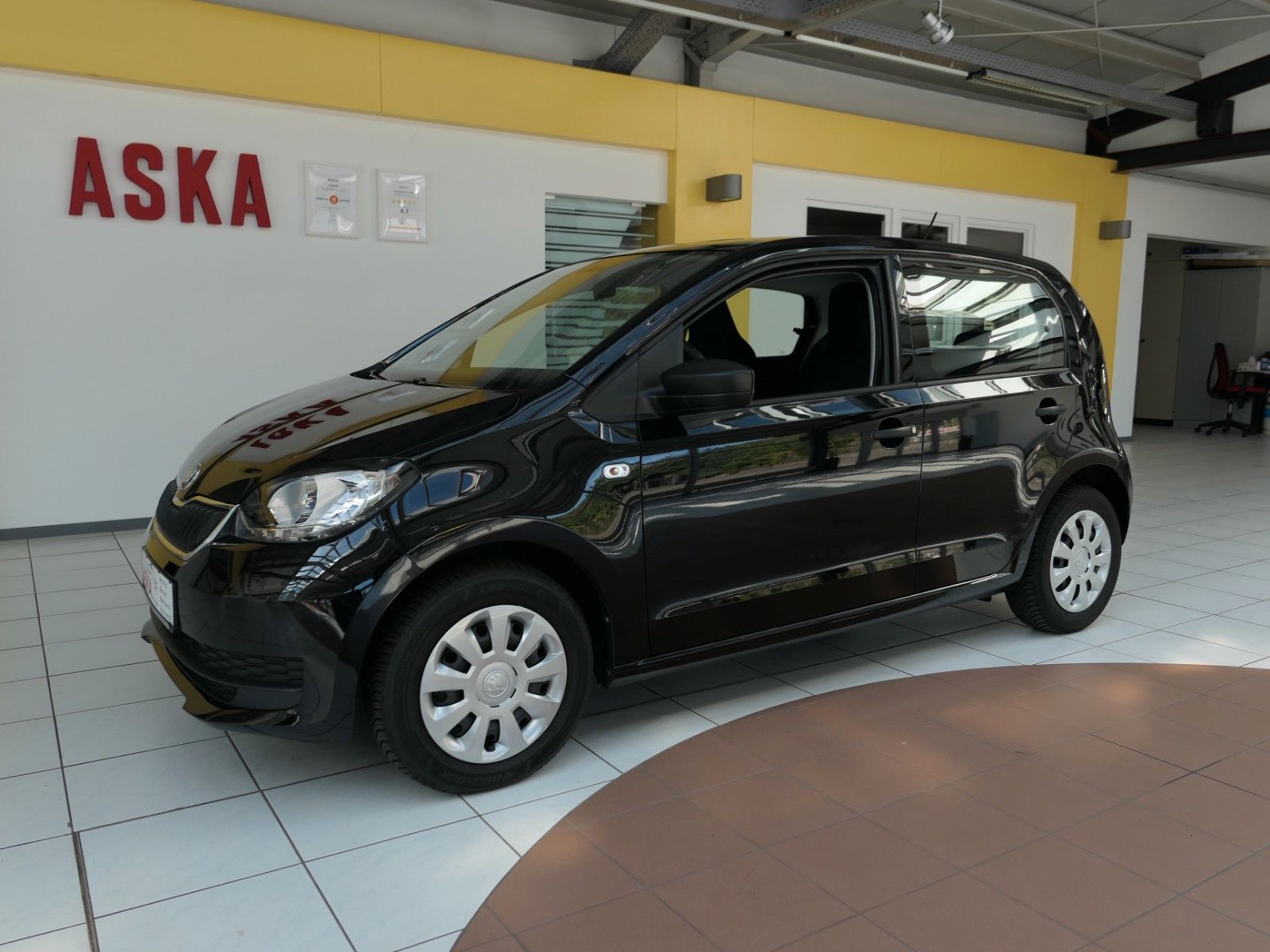 SKODA Citigo Active 4 Türen*Klimaanlage*el. FH*ZV Funk