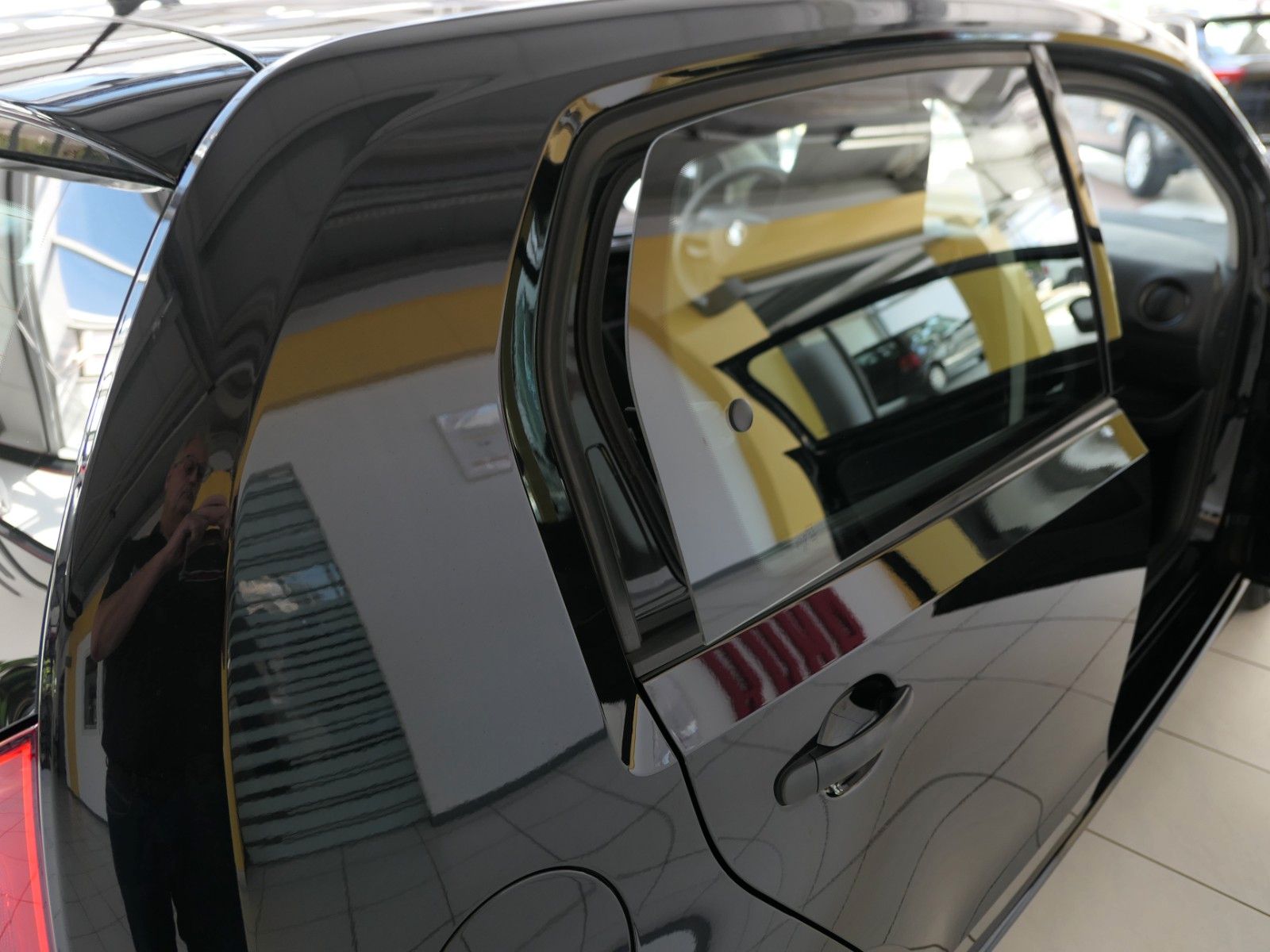 Fahrzeugabbildung SKODA Citigo Active 4 Türen*Klimaanlage*el. FH*ZV Funk