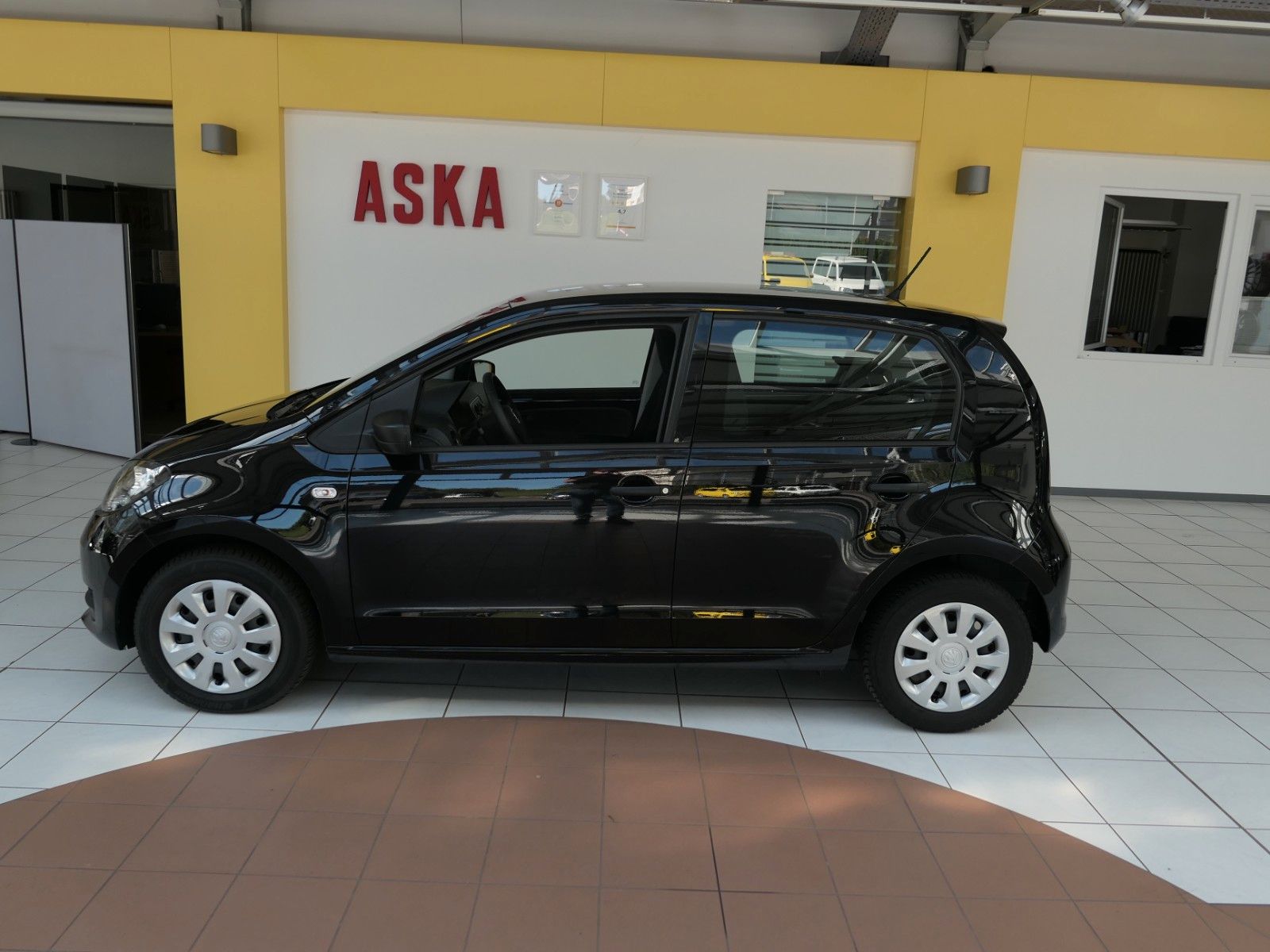Fahrzeugabbildung SKODA Citigo Active 4 Türen*Klimaanlage*el. FH*ZV Funk