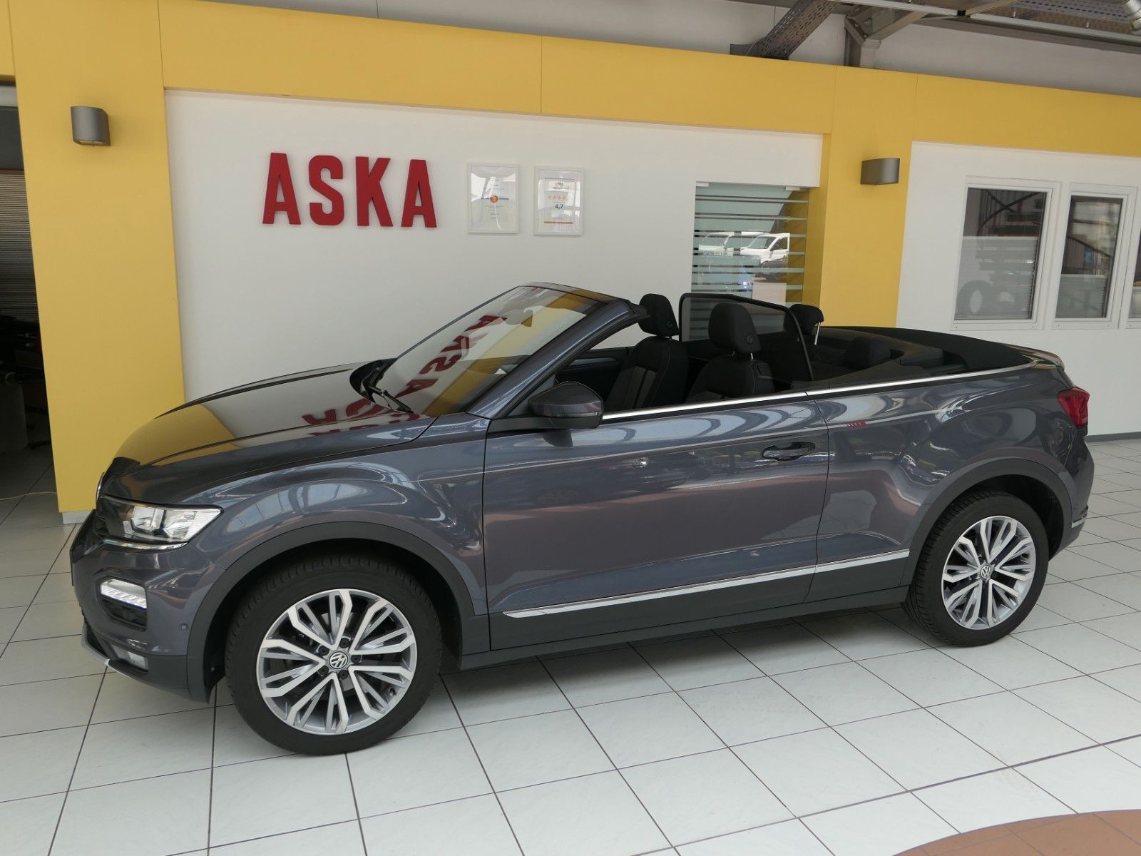 Volkswagen T-Roc Cabriolet Style *Navigation*Rückfahrkamera