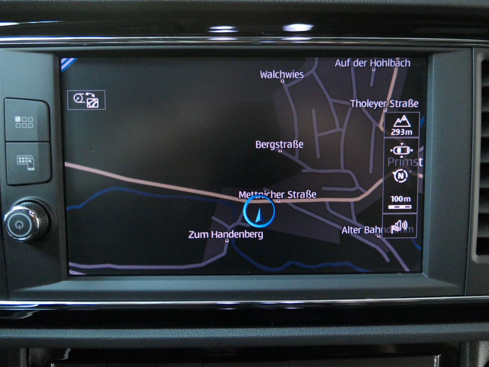 Fahrzeugabbildung SEAT Leon 1.5 FR Black Edit.*LM*NAVI*ACC*Soundsy.Subw