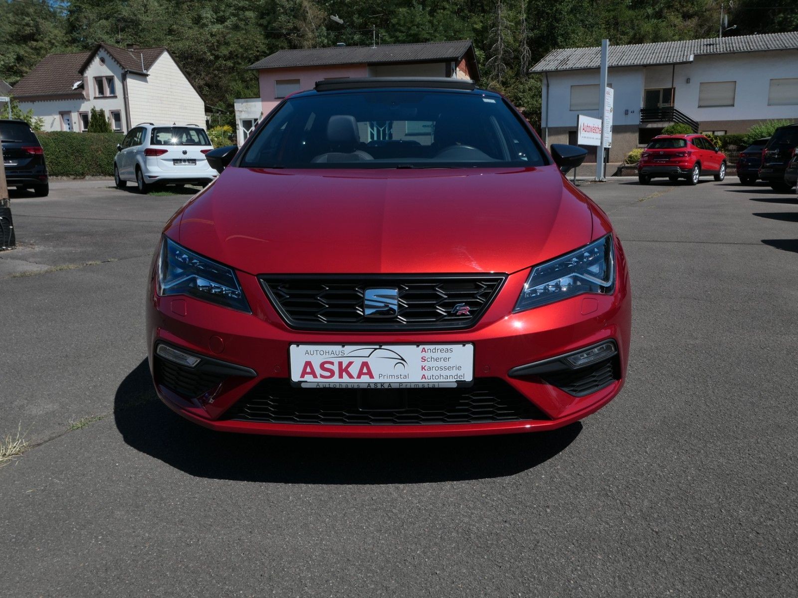 Fahrzeugabbildung SEAT Leon 1.5 FR Black Edit.*LM*NAVI*ACC*Soundsy.Subw