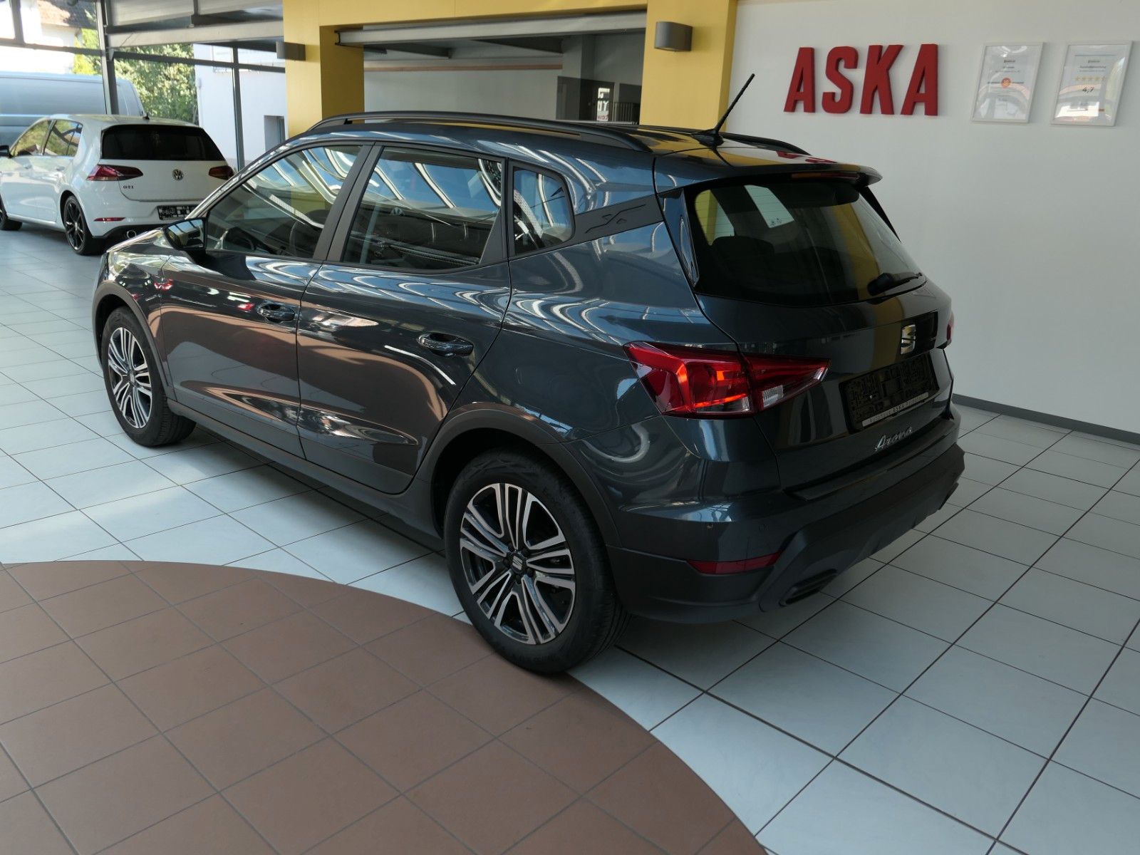 Fahrzeugabbildung SEAT Arona Style Edition LM*SHZ*AppConnect*Automatik