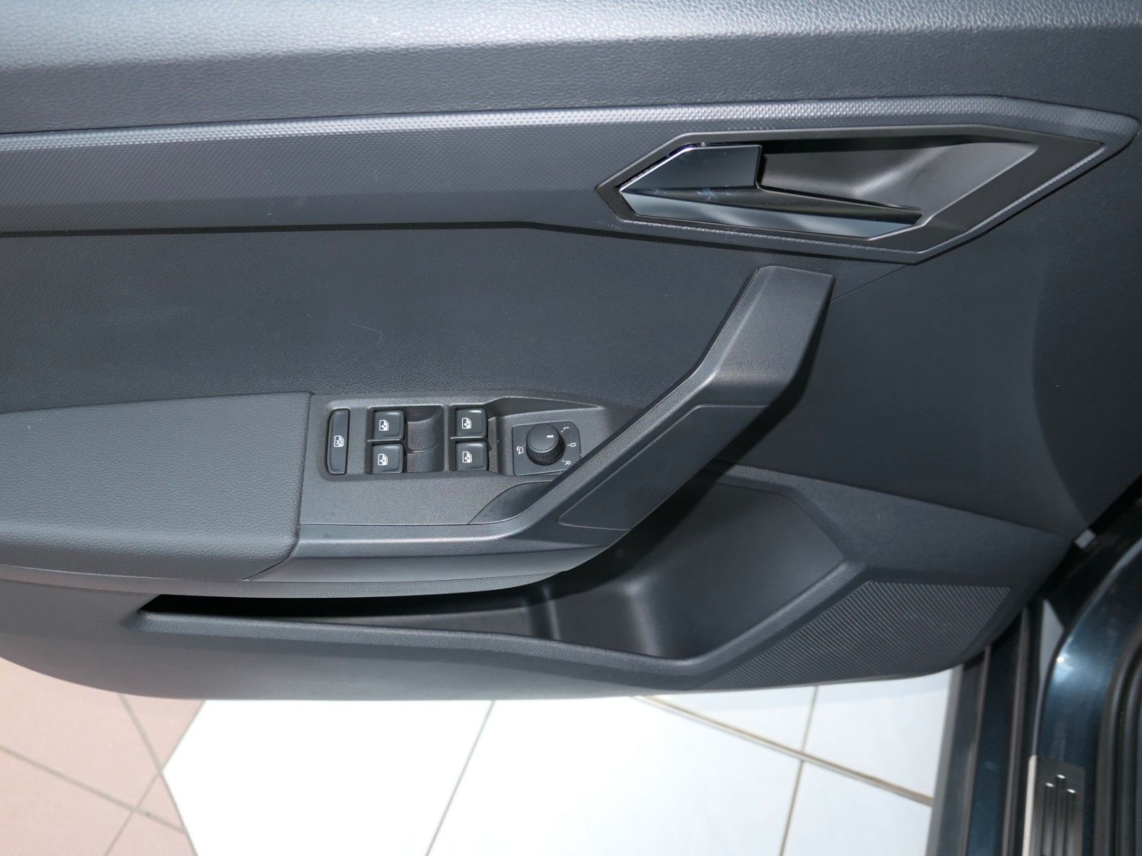 Fahrzeugabbildung SEAT Arona Style Edition LM*SHZ*AppConnect*Automatik
