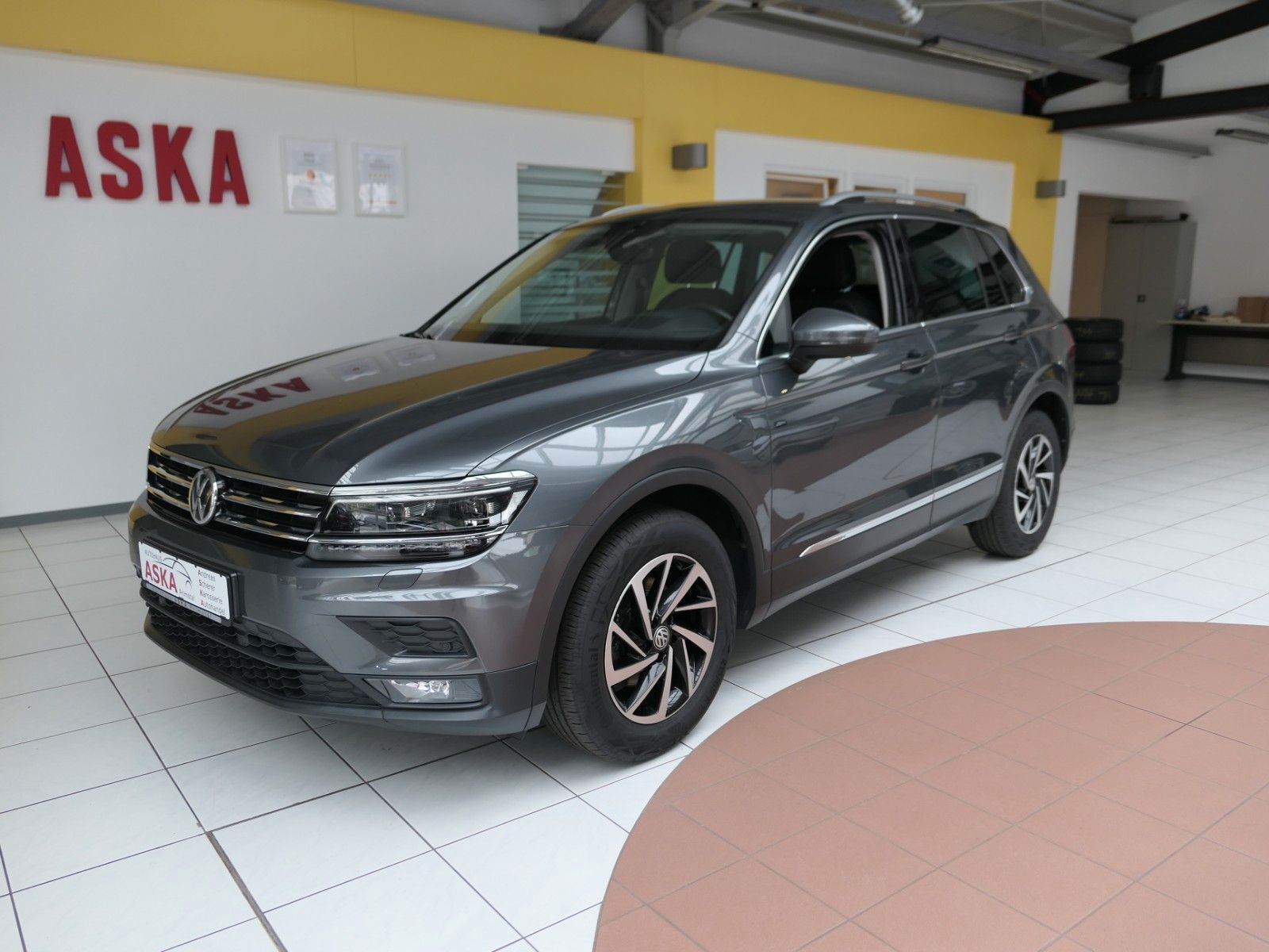 Volkswagen Tiguan 1.5 TSI  Modell 2019*ACC*NAVI*LM*AHK*