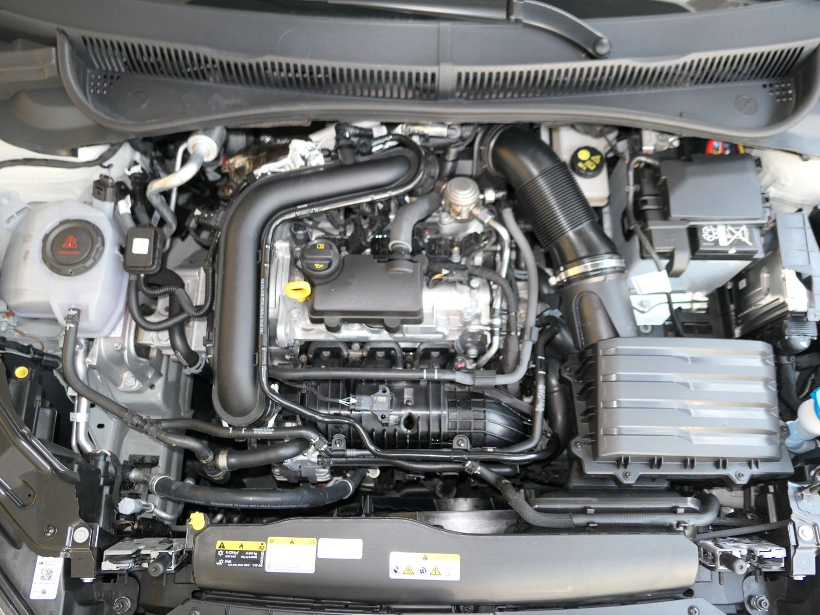 Fahrzeugabbildung Volkswagen Taigo TSI,PDC v+h*Klima*LED Scheinwerfer*wie neu