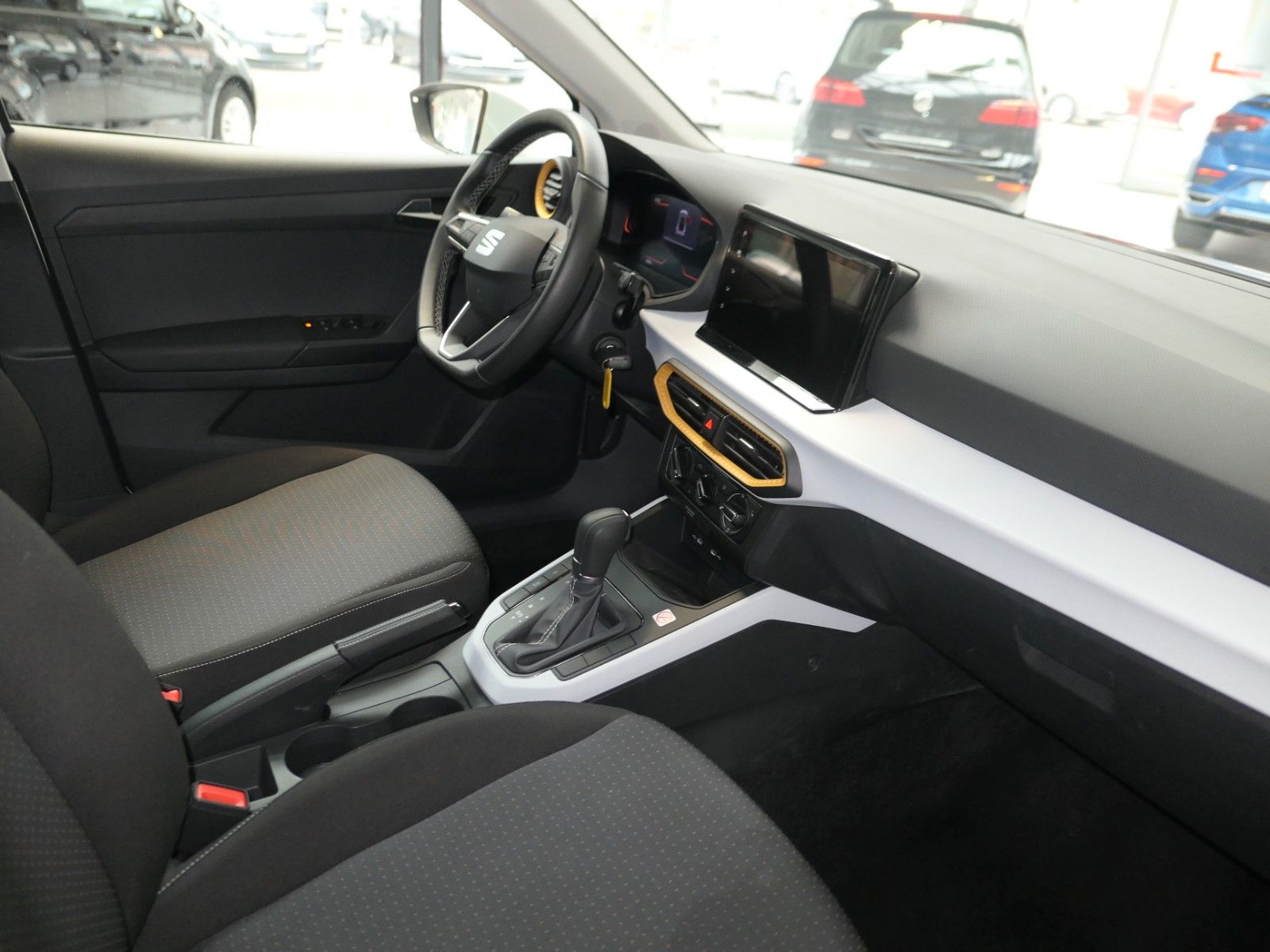 Fahrzeugabbildung SEAT Arona Style DSG+LED+SHZ+LM*NAVI*AppConn*