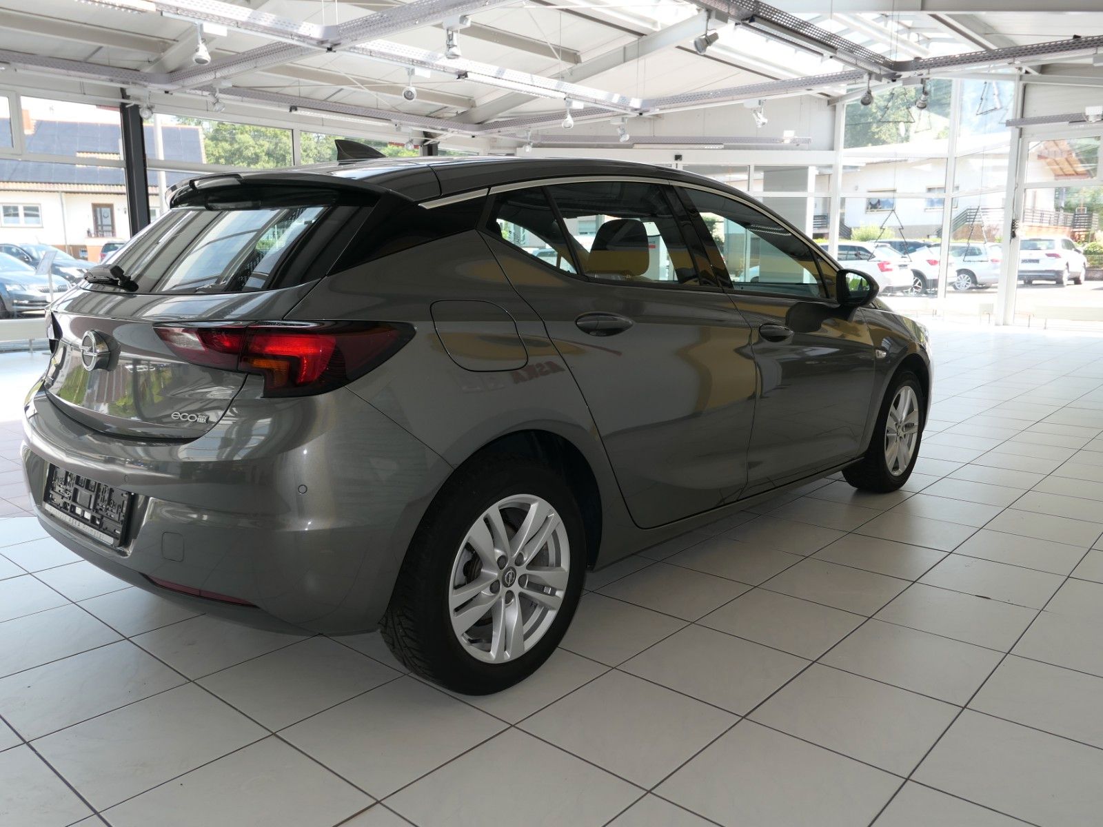 Fahrzeugabbildung Opel Astra Dynamic *LM*Ergositz*Navi*Insp.+ HU/AU neu