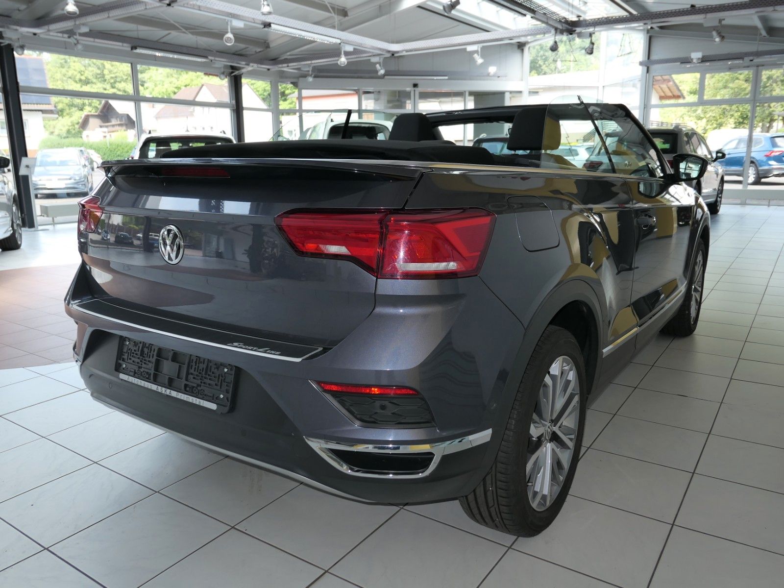 Fahrzeugabbildung Volkswagen T-Roc Cabrio Style *LM*ACC*NAVI*RFK+Ausparkass*