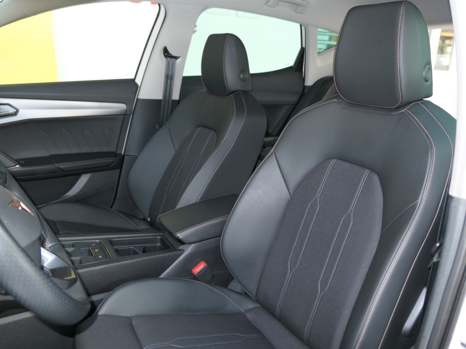 Fahrzeugabbildung CUPRA Formentor 2.0 4Drive Allrad*LM 18" Teilleder*DSG
