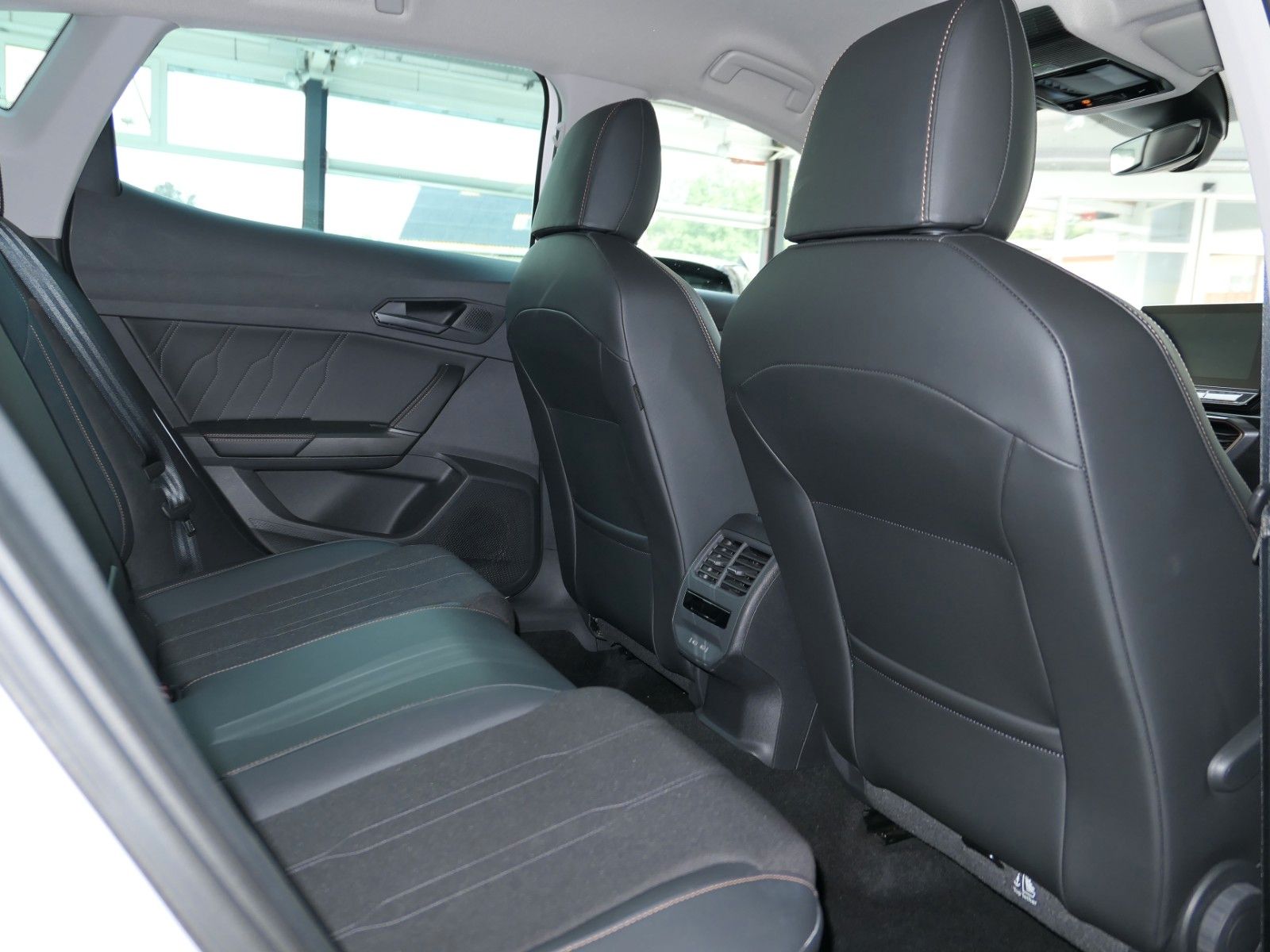 Fahrzeugabbildung CUPRA Formentor 2.0 4Drive Allrad*LM 18" Teilleder*DSG