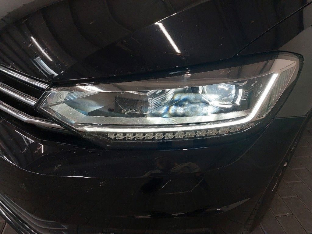 Fahrzeugabbildung Volkswagen Touran 2.0 TDI*ACC*Standheiz.*AHK*Panoramadach