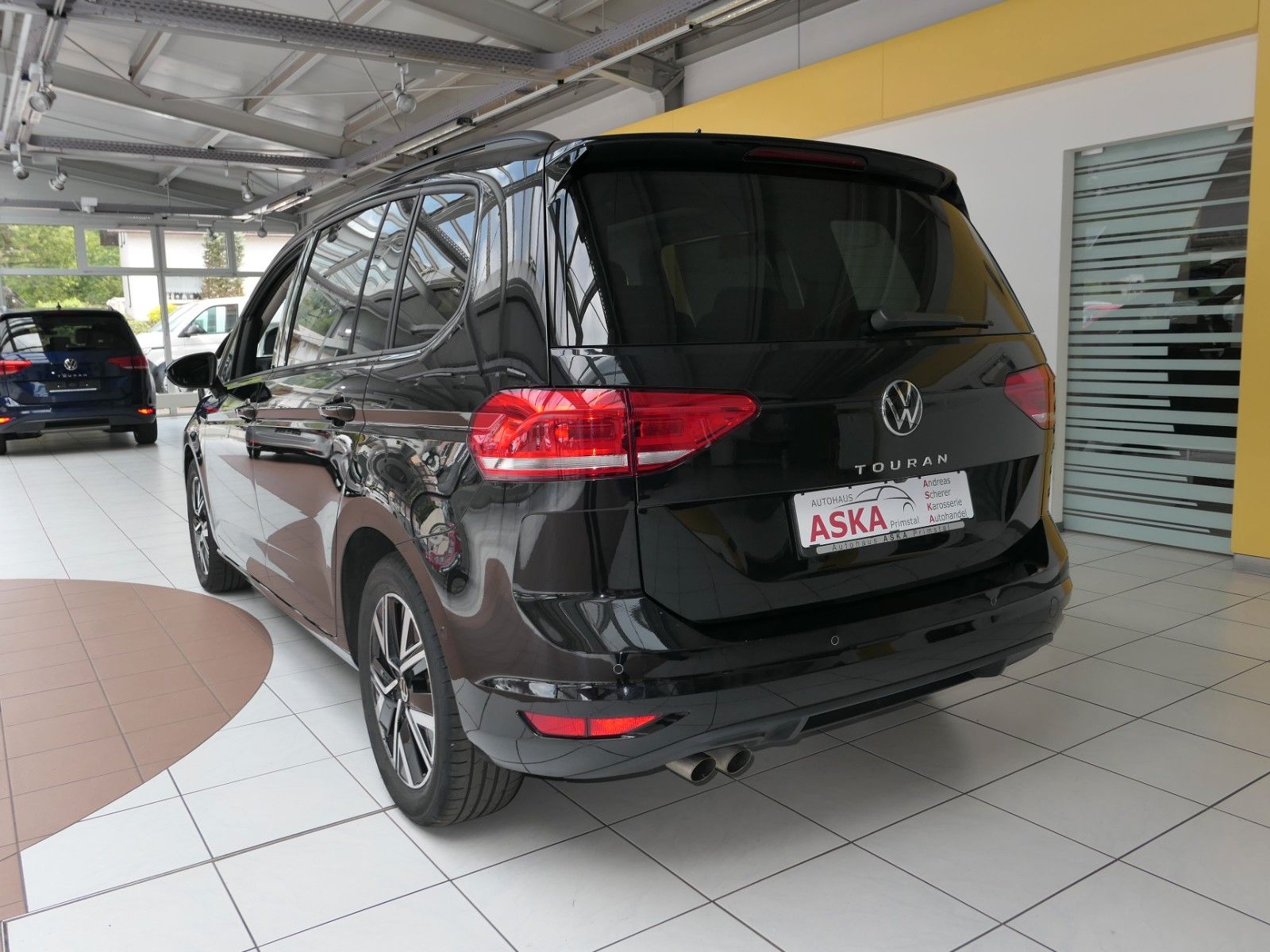 Fahrzeugabbildung Volkswagen Touran TDI*DSG*ACC*Standheiz.*AHK*DYNAUDIO*Panor