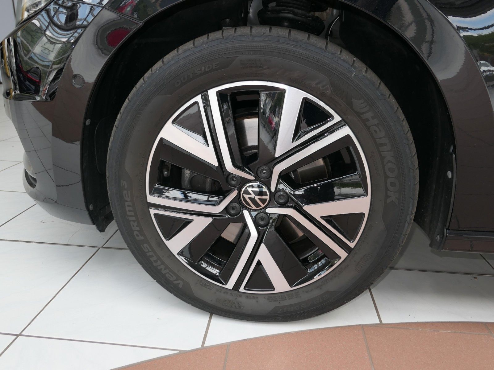Fahrzeugabbildung Volkswagen Touran TDI*DSG*ACC*Standheiz.*AHK*DYNAUDIO*Panor