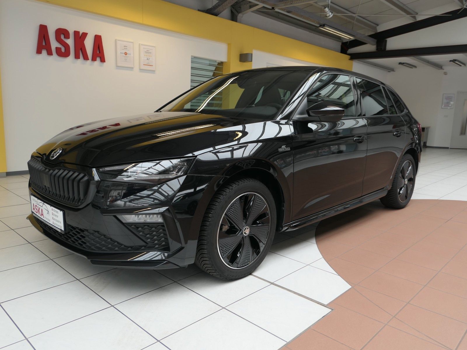 SKODA Monte Carlo*MatrixLED*ACC*Panoramadach*RFK