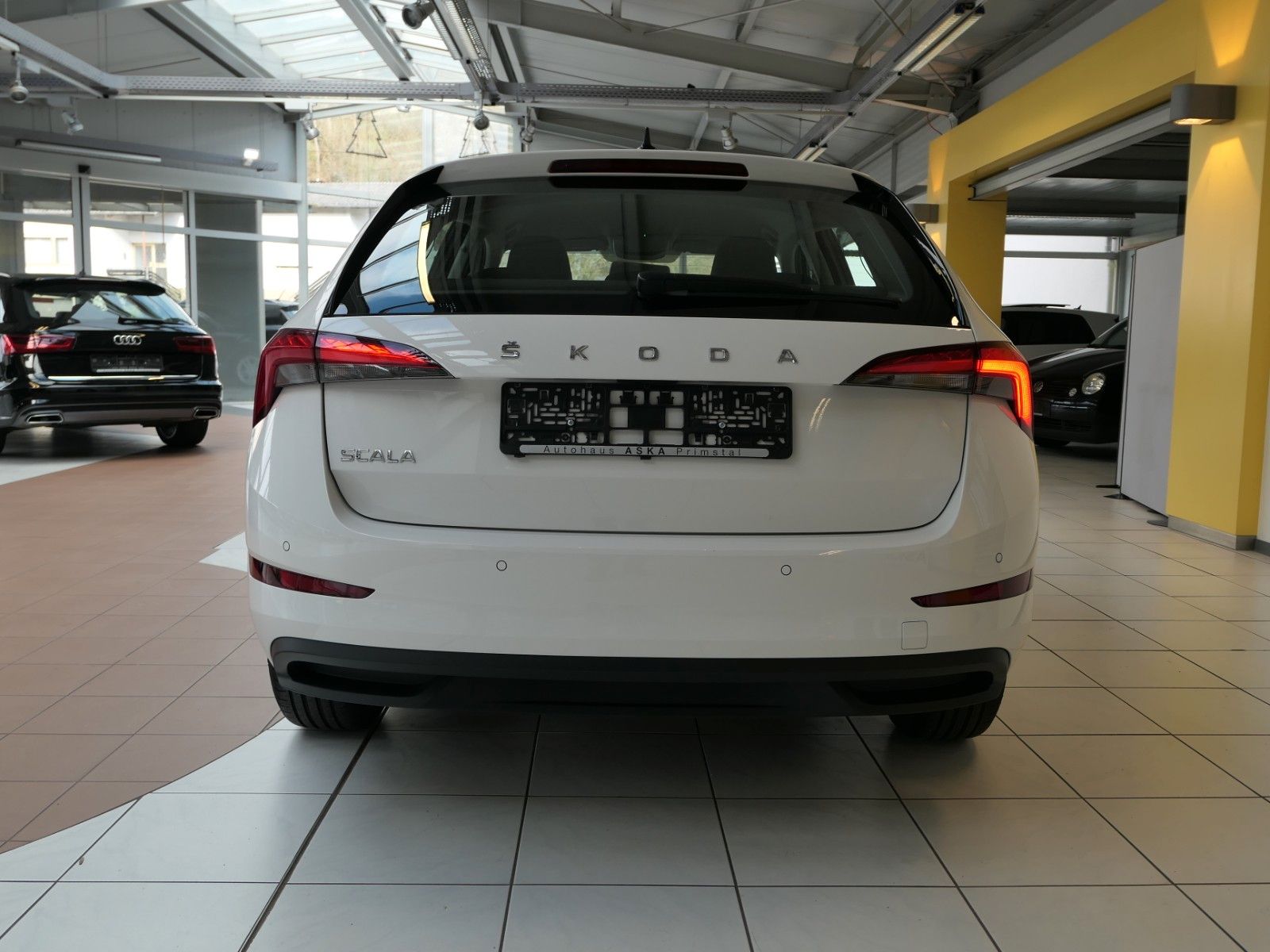 Fahrzeugabbildung SKODA Scala Kombi "Cool Plus" TSI*Smartlink*PDC*HU neu