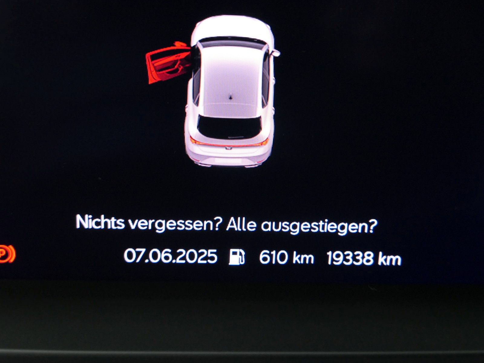 Fahrzeugabbildung SEAT Leon FR 1.5 eTSI*DSG*ACC*NAVI*FullLink*Travelass