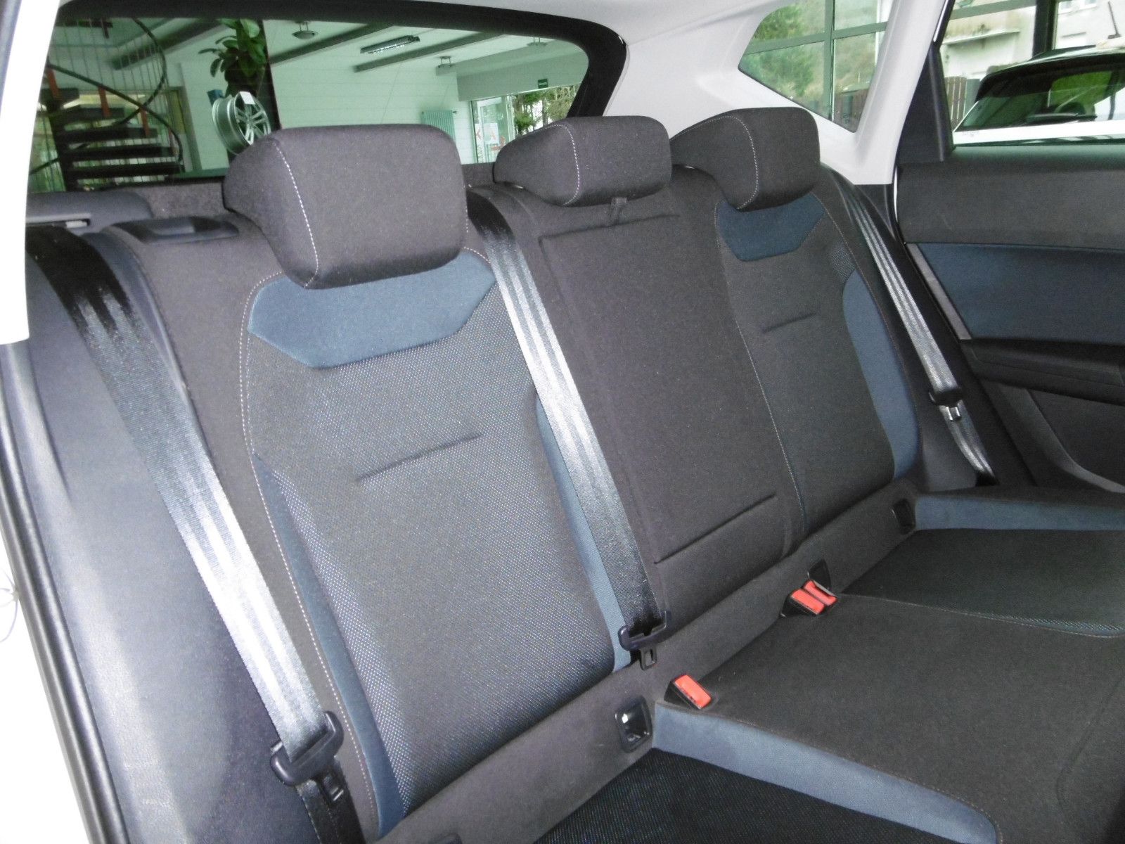 Fahrzeugabbildung SEAT Ateca Style LM * NAVI*  BeatsAudio Soundsy*