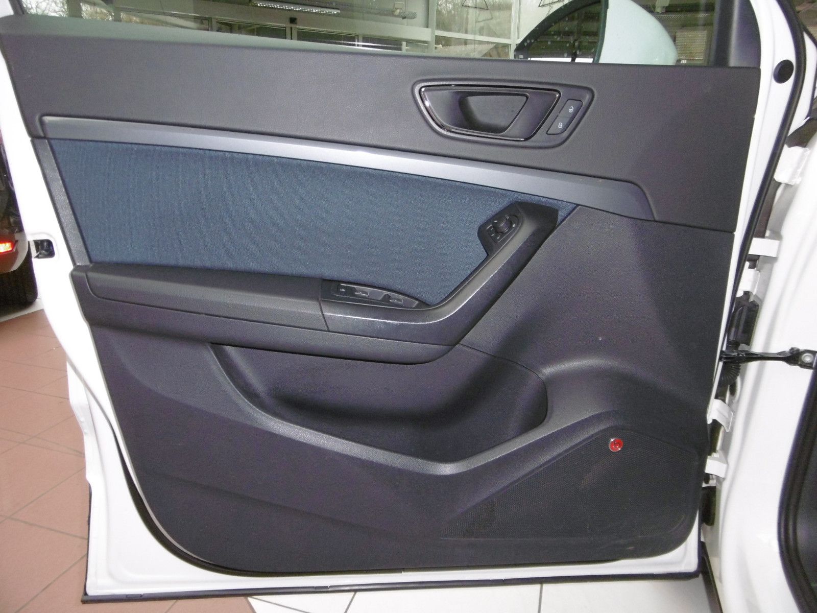 Fahrzeugabbildung SEAT Ateca Style LM * NAVI*  BeatsAudio Soundsy*