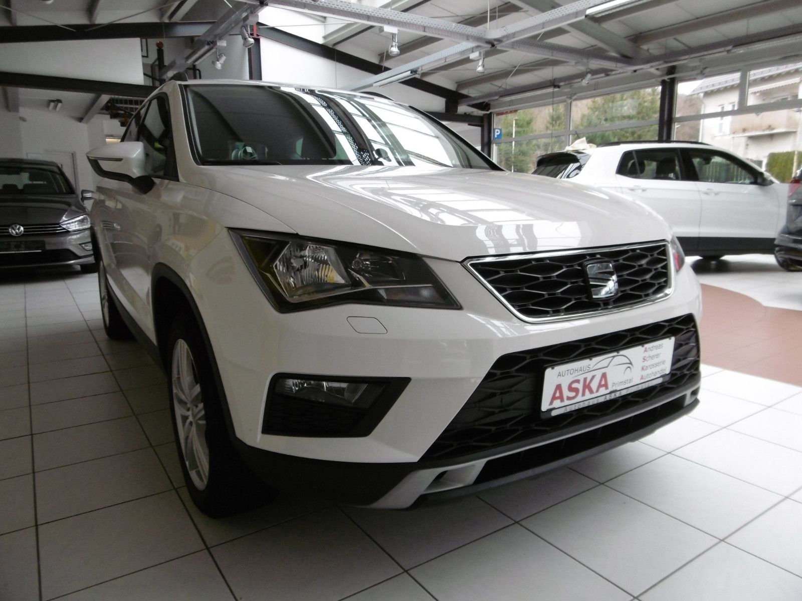 Fahrzeugabbildung SEAT Ateca Style LM * NAVI*  BeatsAudio Soundsy*