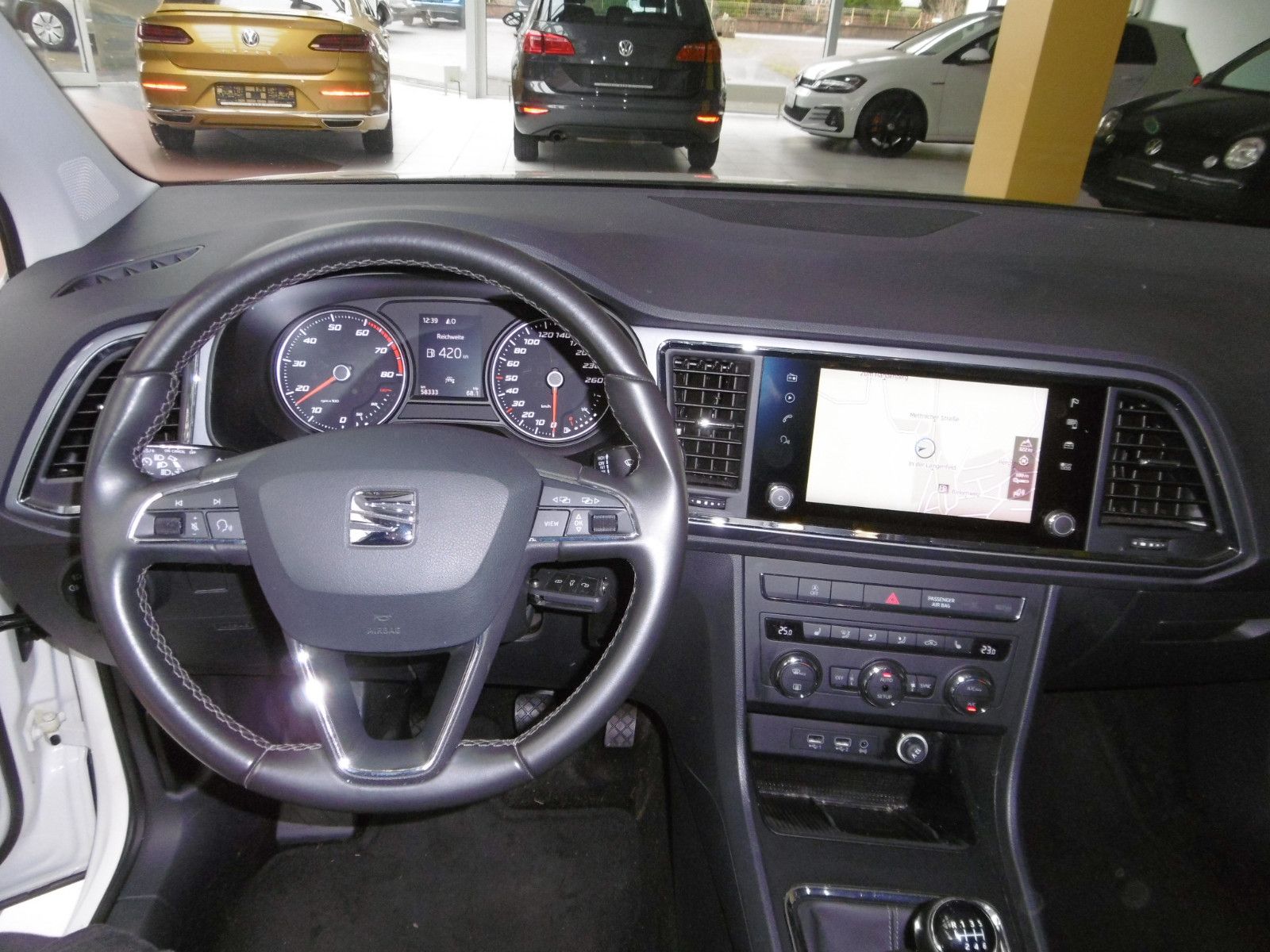 Fahrzeugabbildung SEAT Ateca Style LM * NAVI*  BeatsAudio Soundsy*