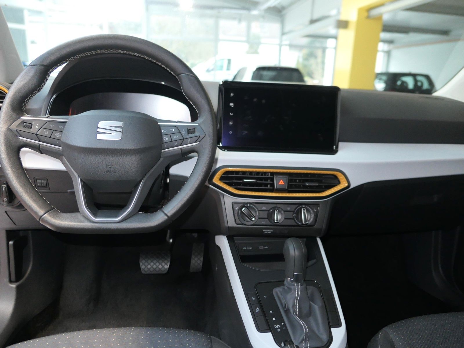 Fahrzeugabbildung SEAT Arona Style*Navi+AppConnect*LM*Automatik