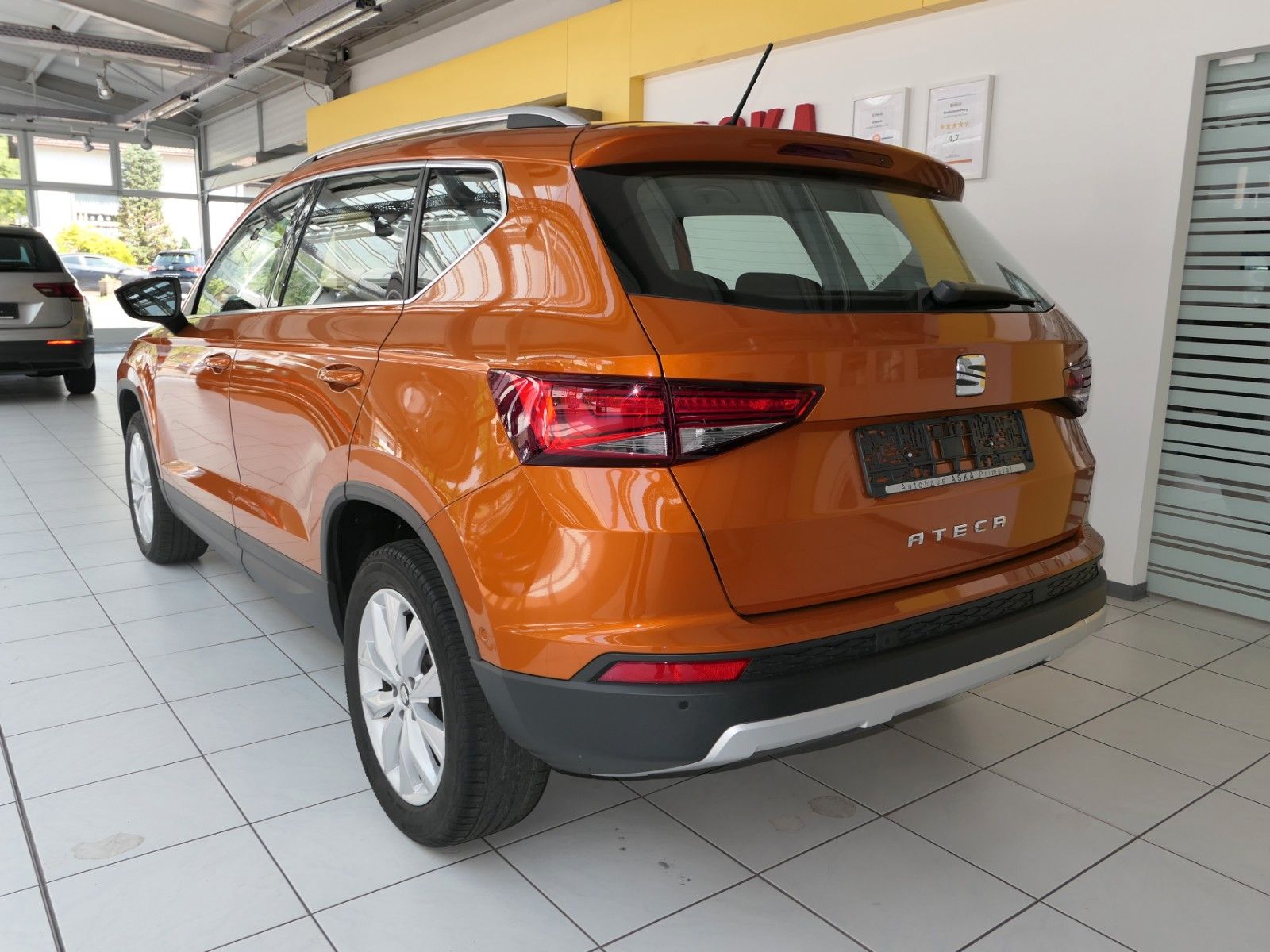 Fahrzeugabbildung SEAT Ateca Style *NAVI*LM*Parkassist*Rückfahrkam.