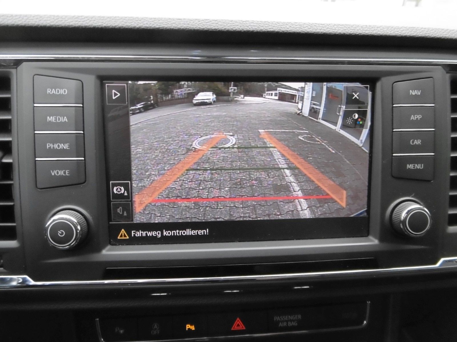 Fahrzeugabbildung SEAT Ateca Style *NAVI*LM*Parkassist*Rückfahrkam.