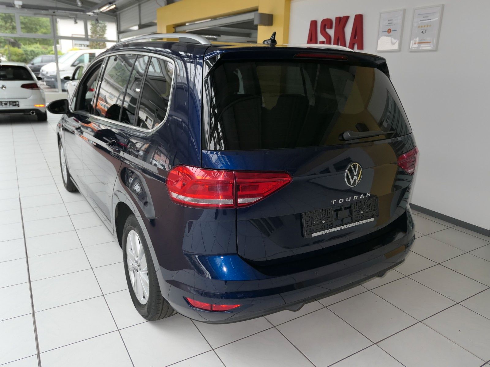 Fahrzeugabbildung Volkswagen Touran Highline 1.5 TSI*Navi*LM*ACC*LM*Panoramad