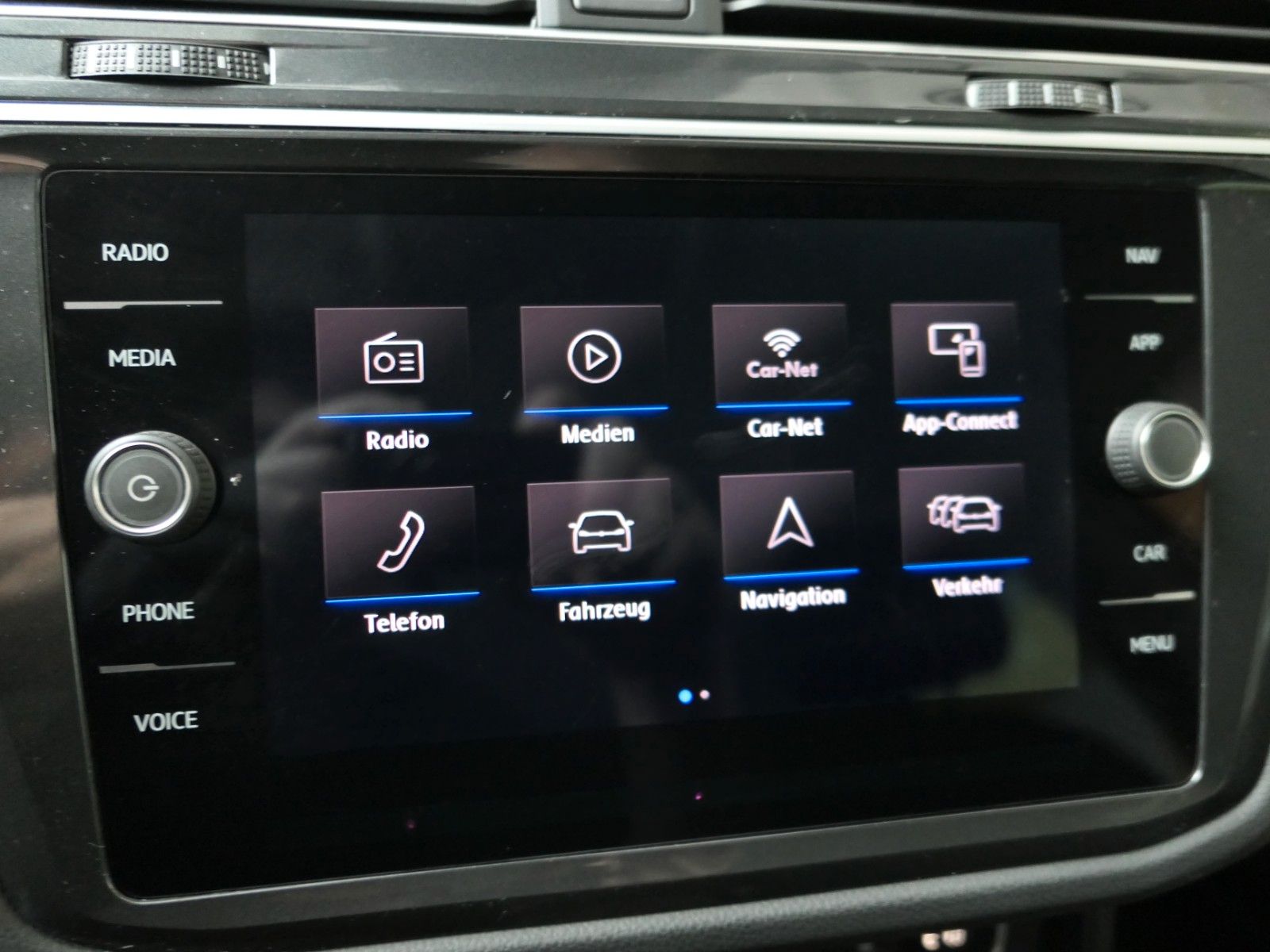 Fahrzeugabbildung Volkswagen Tiguan 1.5 TSI  Mod2019*ACC*NAVI*LM*AHK*