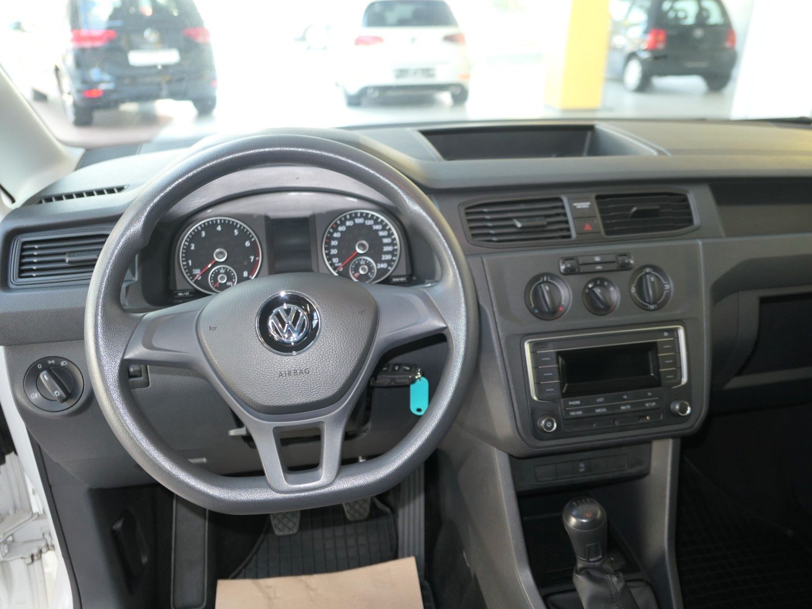 Fahrzeugabbildung Volkswagen Caddy Kasten TSI BMT*SHZ*el.FH*PDC*TOP Zustan