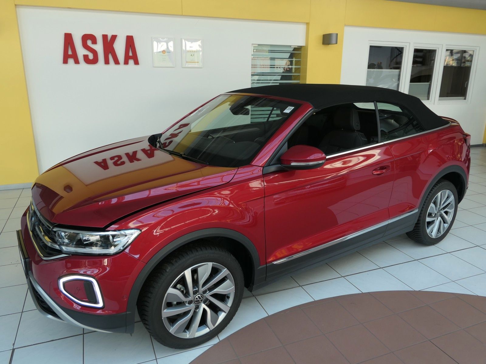 Fahrzeugabbildung Volkswagen T-Roc Cabrio 1.5 TSI*NAVI*LM*RFK*HU neu* TOP