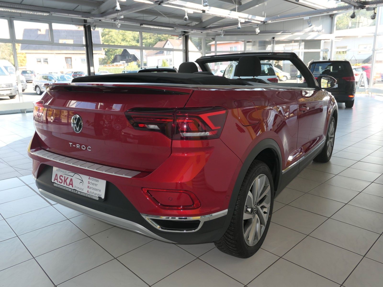 Fahrzeugabbildung Volkswagen T-Roc Cabrio 1.5 TSI*NAVI*LM*RFK*HU neu* TOP