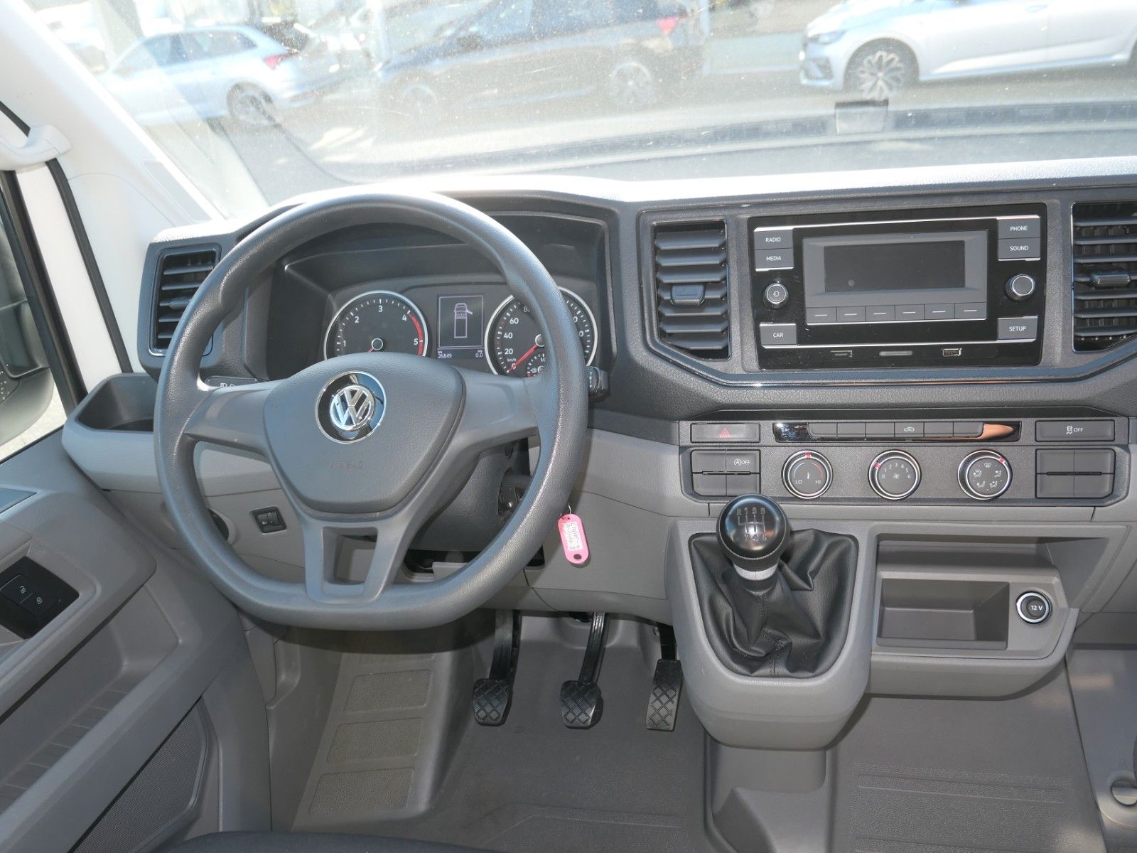 Fahrzeugabbildung Volkswagen Crafter 35 Pritsche 35 mittellang FWD