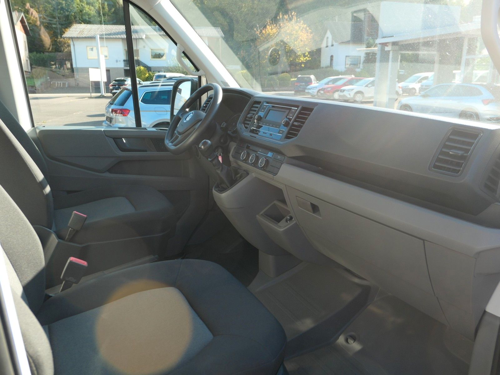 Fahrzeugabbildung Volkswagen Crafter 35 Pritsche 35 mittellang FWD