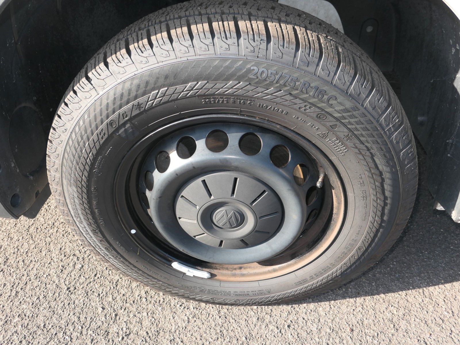 Fahrzeugabbildung Volkswagen Crafter 35 Pritsche 35 mittellang FWD