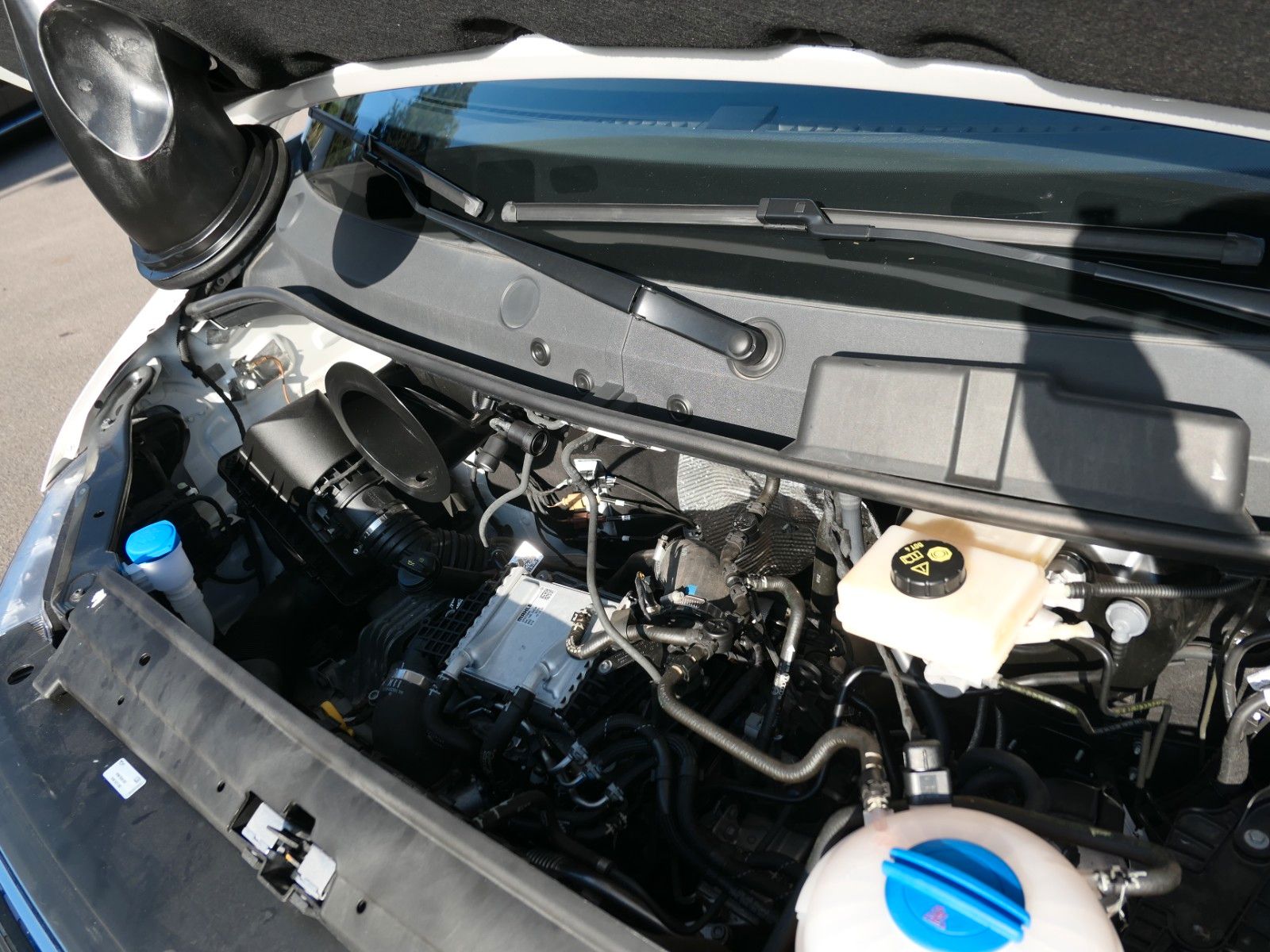 Fahrzeugabbildung Volkswagen Crafter 35 Pritsche 35 mittellang FWD