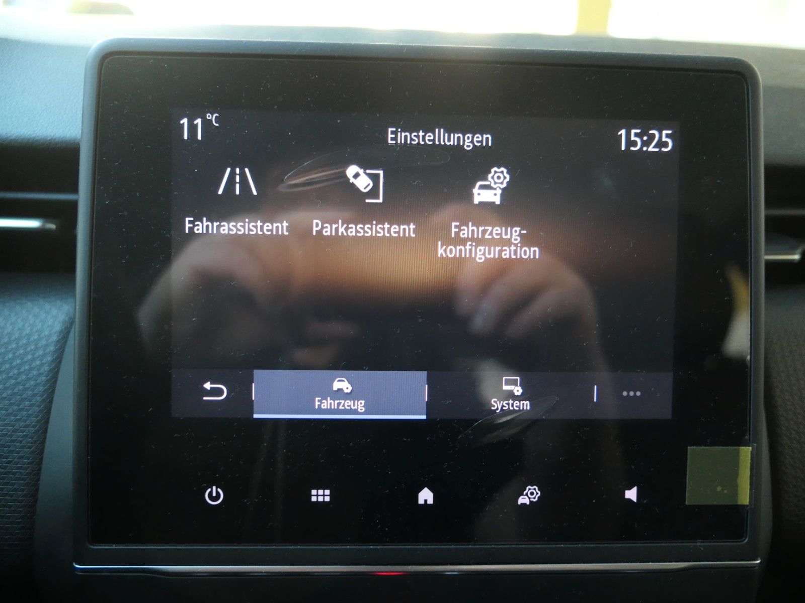 Fahrzeugabbildung Renault Clio V Zen *Automatik*Navi*SHZ*LM* wie neu