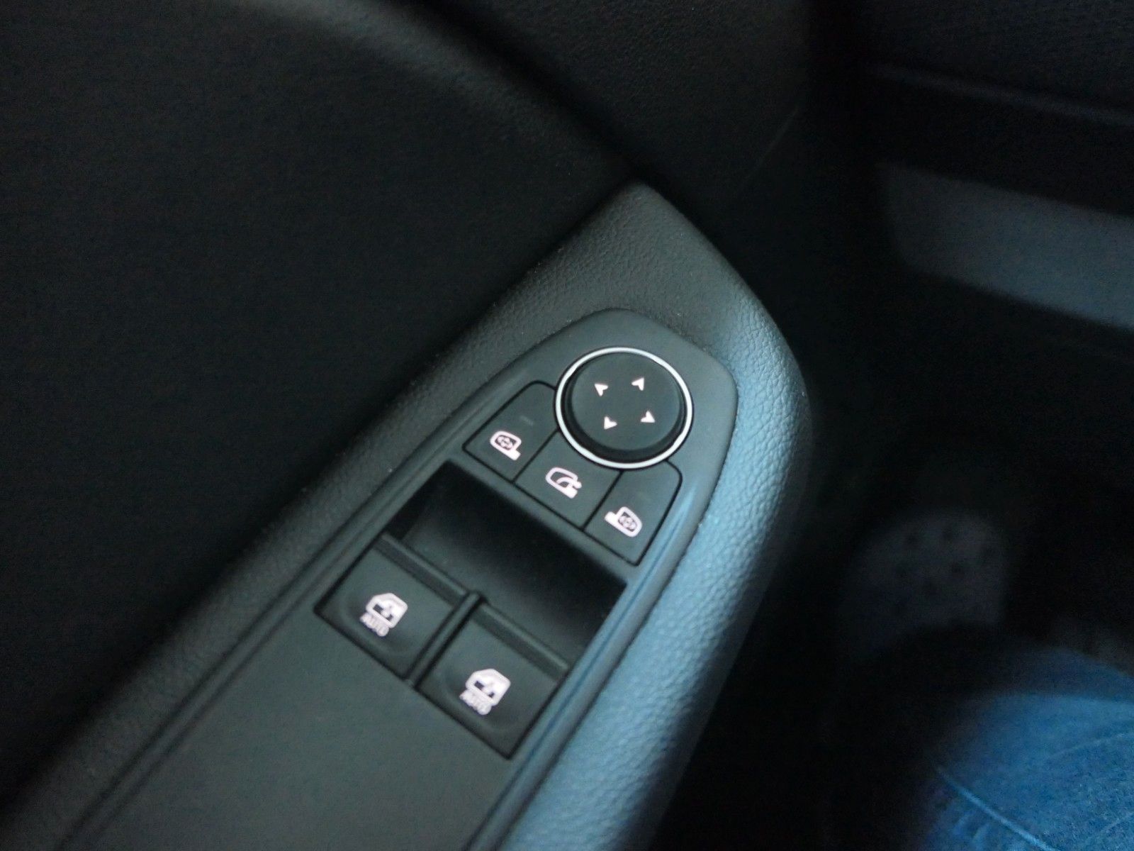 Fahrzeugabbildung Renault Clio V Zen *Automatik*Navi*SHZ*LM* wie neu