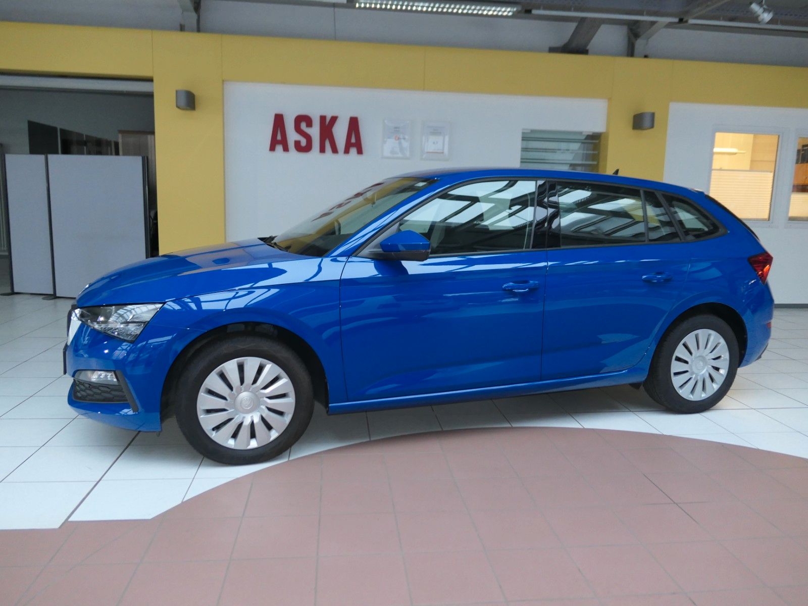 Fahrzeugabbildung SKODA Scala TSI*SmartLink*PDC*SHZ*Bluetooth*Kombi-Lim.